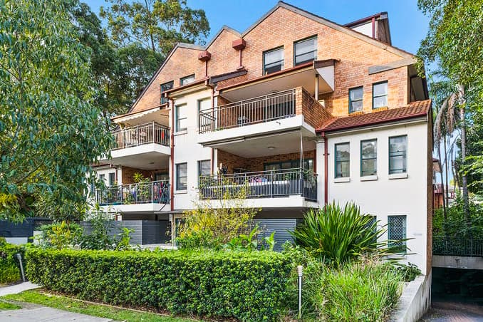 14/28 Carrington Avenue, Hurstville, Hurstville - Image 1