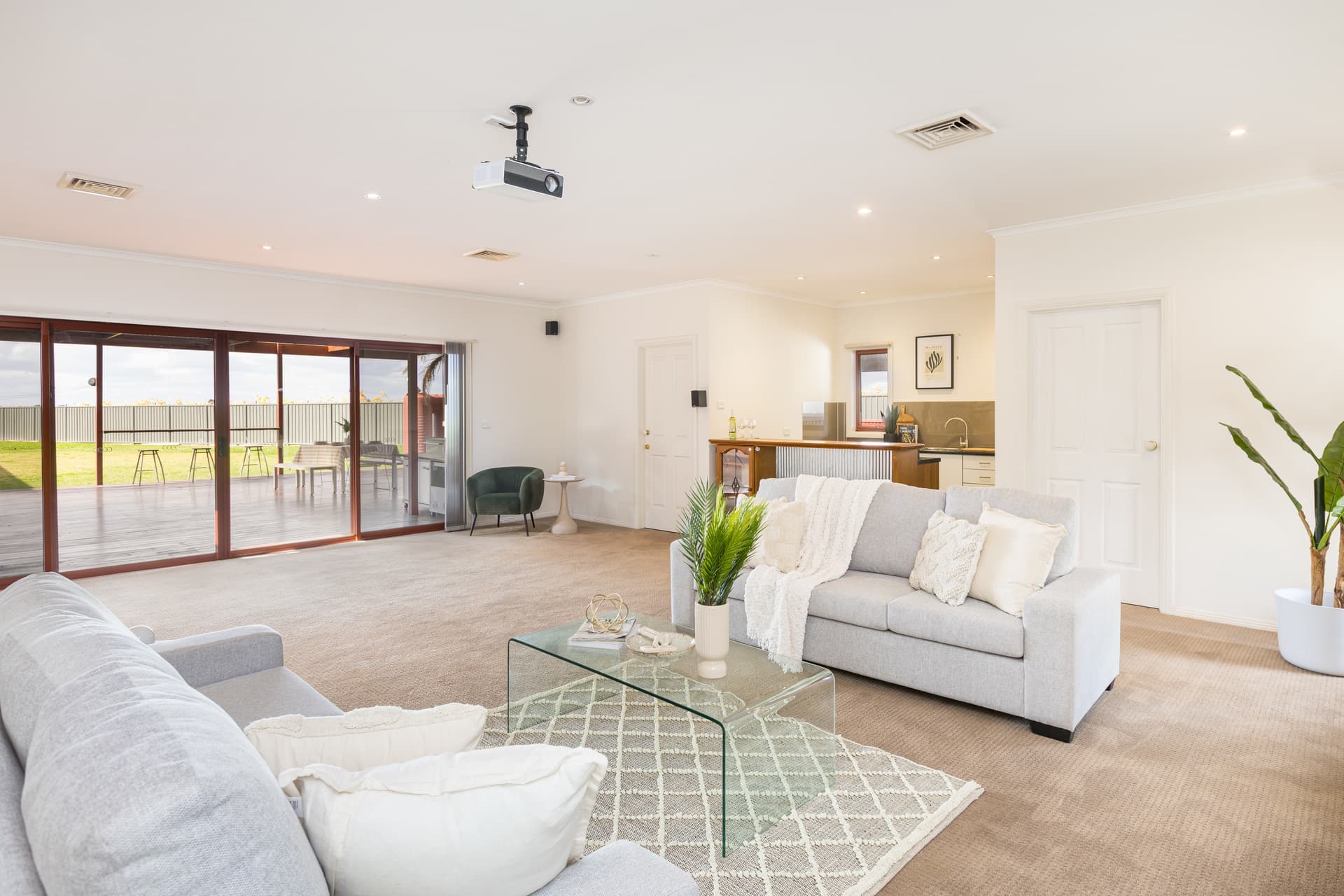 57 Ginquam Avenue, Nichols Point, Nichols Point - Thumbnail 8