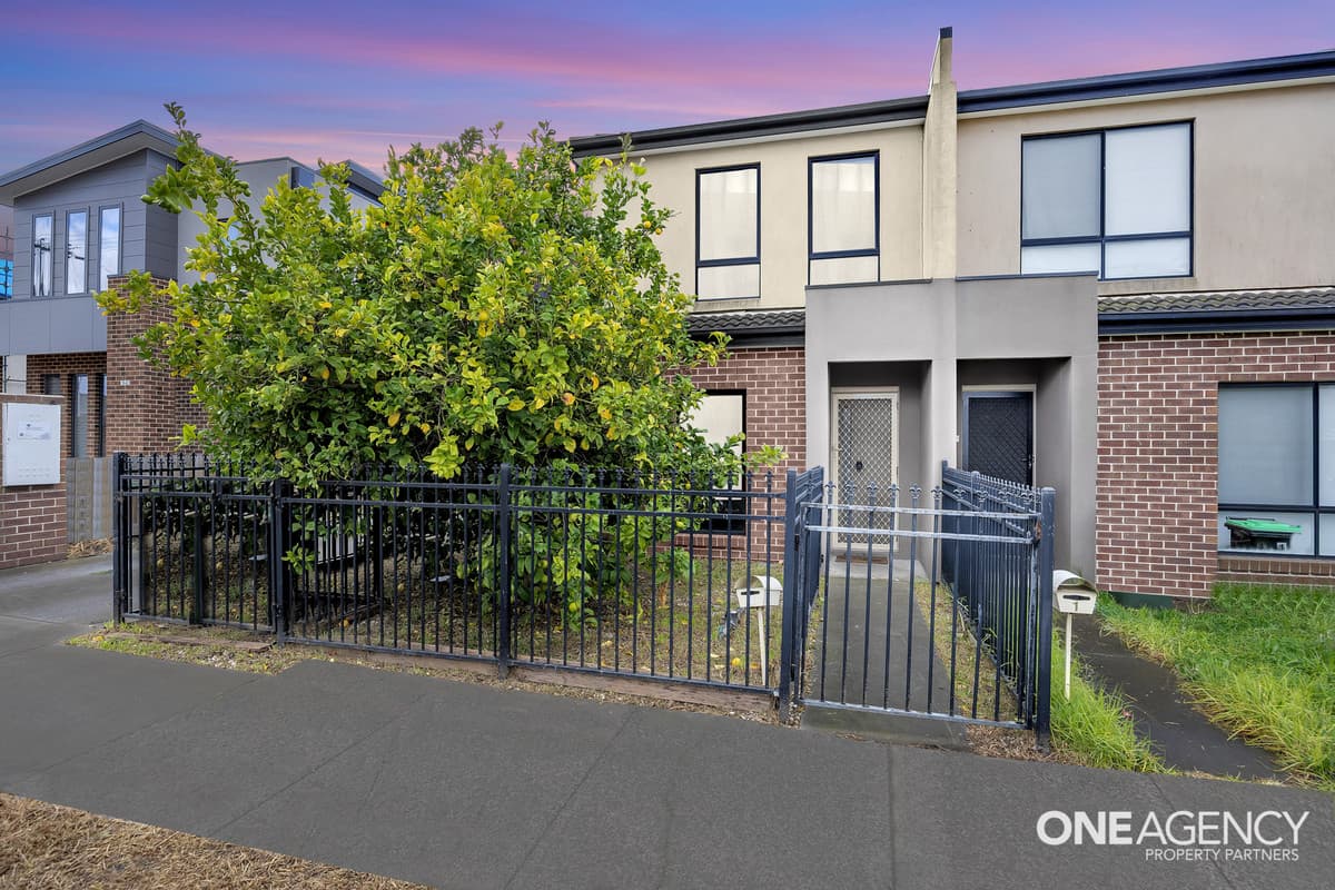 2/140 Cuthbert Street, Broadmeadows, Broadmeadows - Image 1