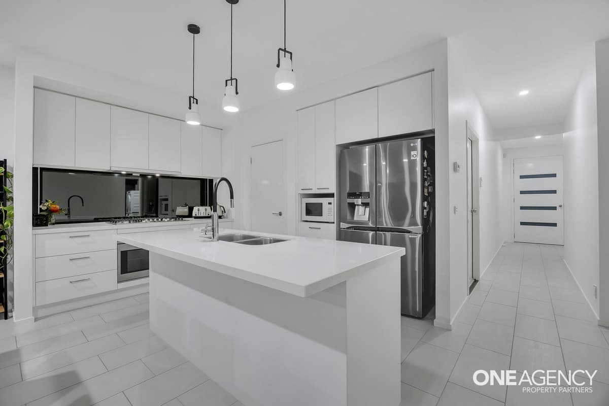 7 Bayrise Road, Point Cook, Point Cook - Thumbnail 4