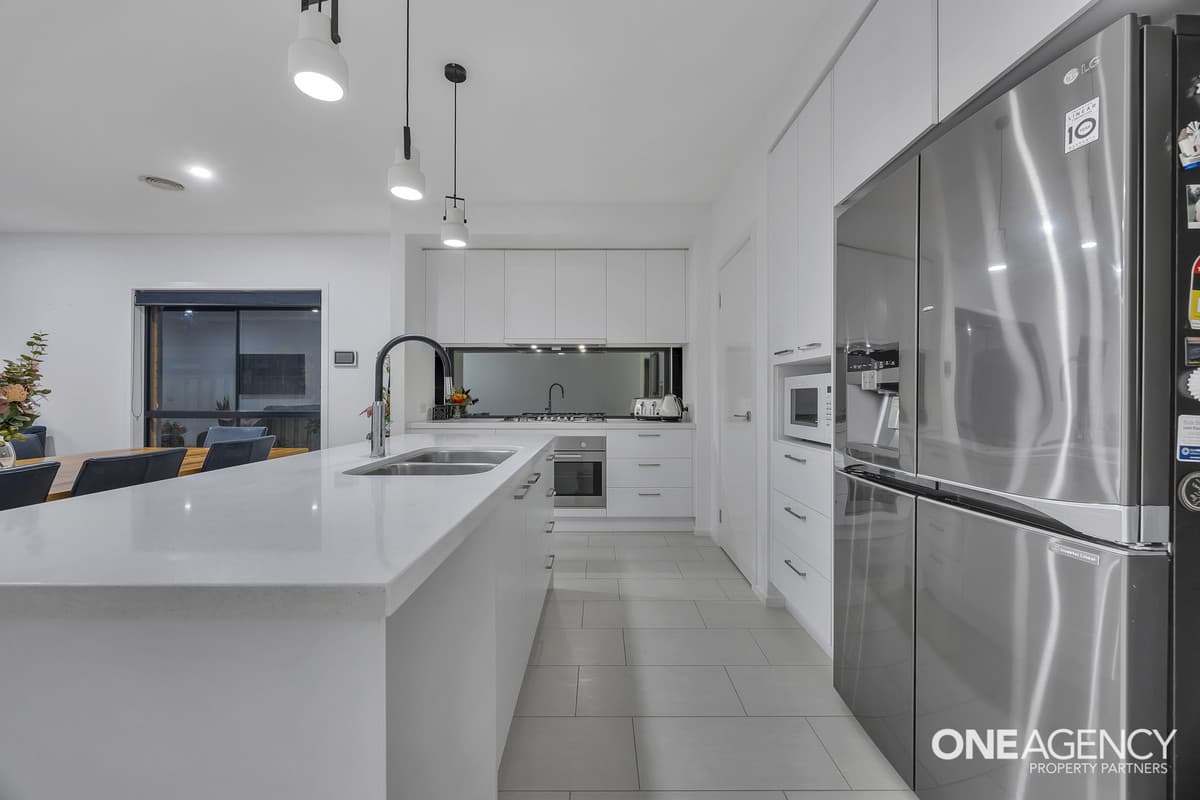 7 Bayrise Road, Point Cook, Point Cook - Thumbnail 7