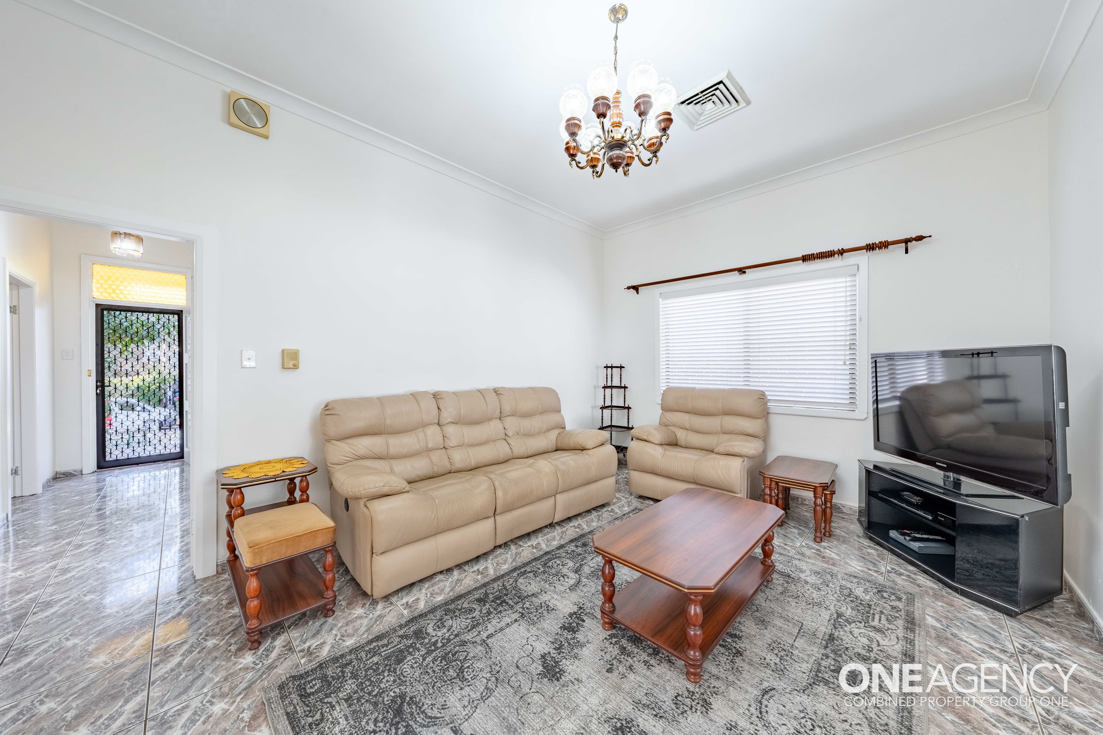 1296 Botany Road, Botany, Botany - Thumbnail 3