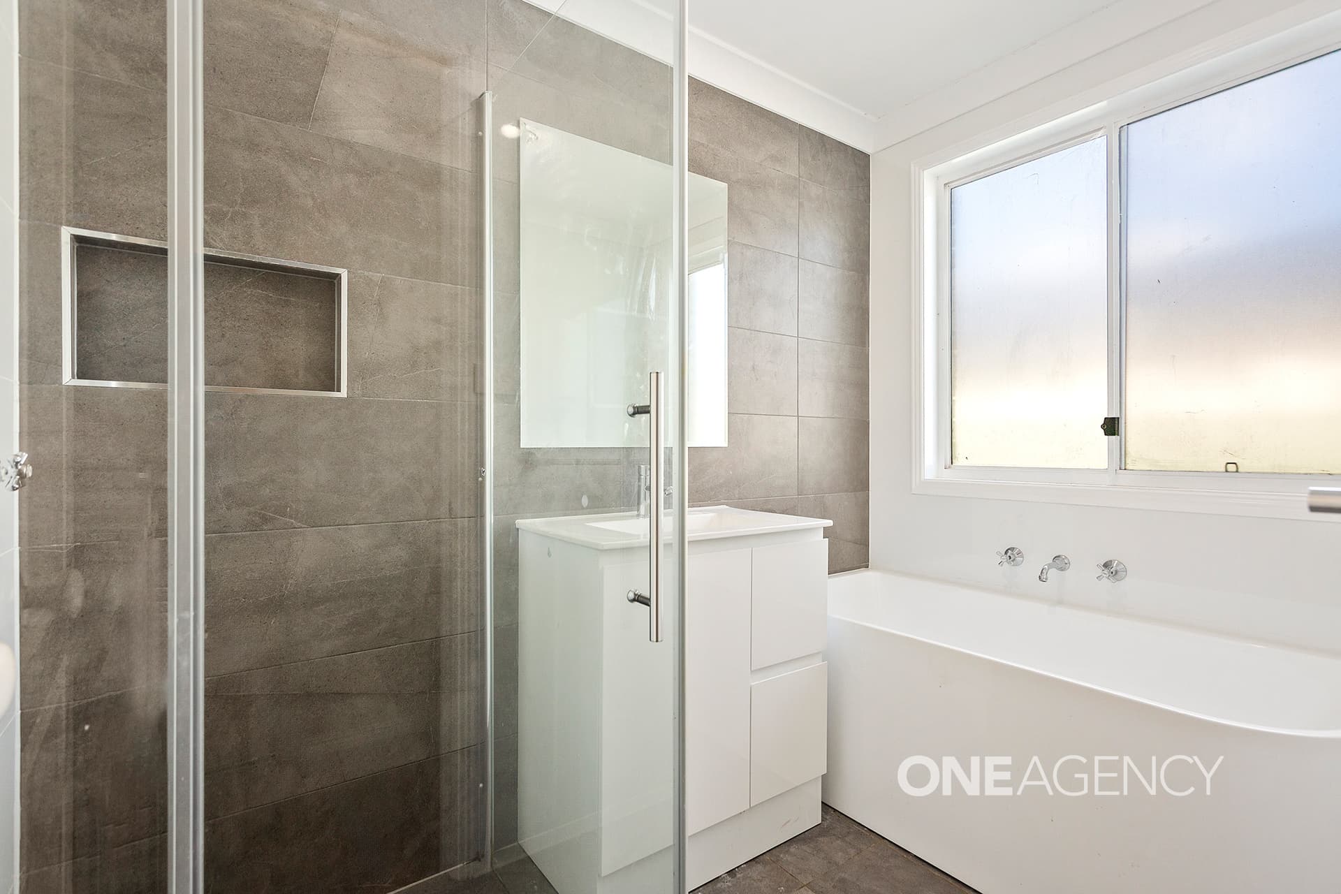 12 Riverpark Way, Horsley, Horsley - Thumbnail 8