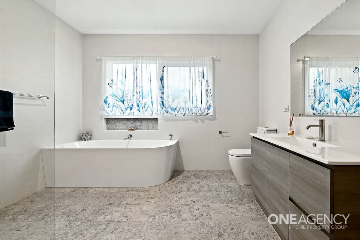 92 Railway Parade, Hazelbrook, Hazelbrook - Thumbnail 7