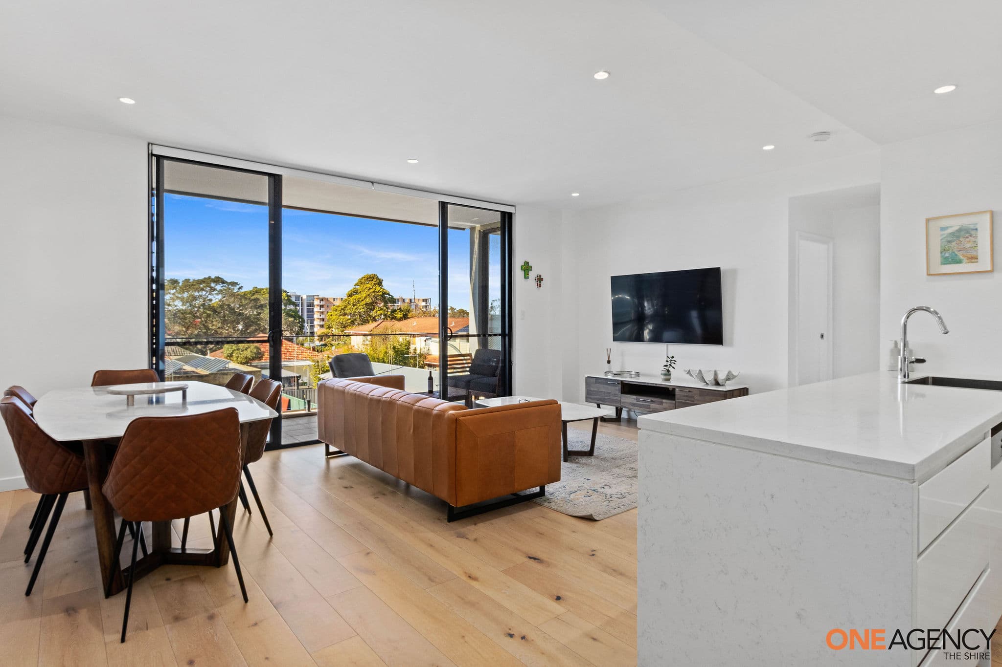 206a/134 Linden Street, Sutherland, Sutherland - Thumbnail 2