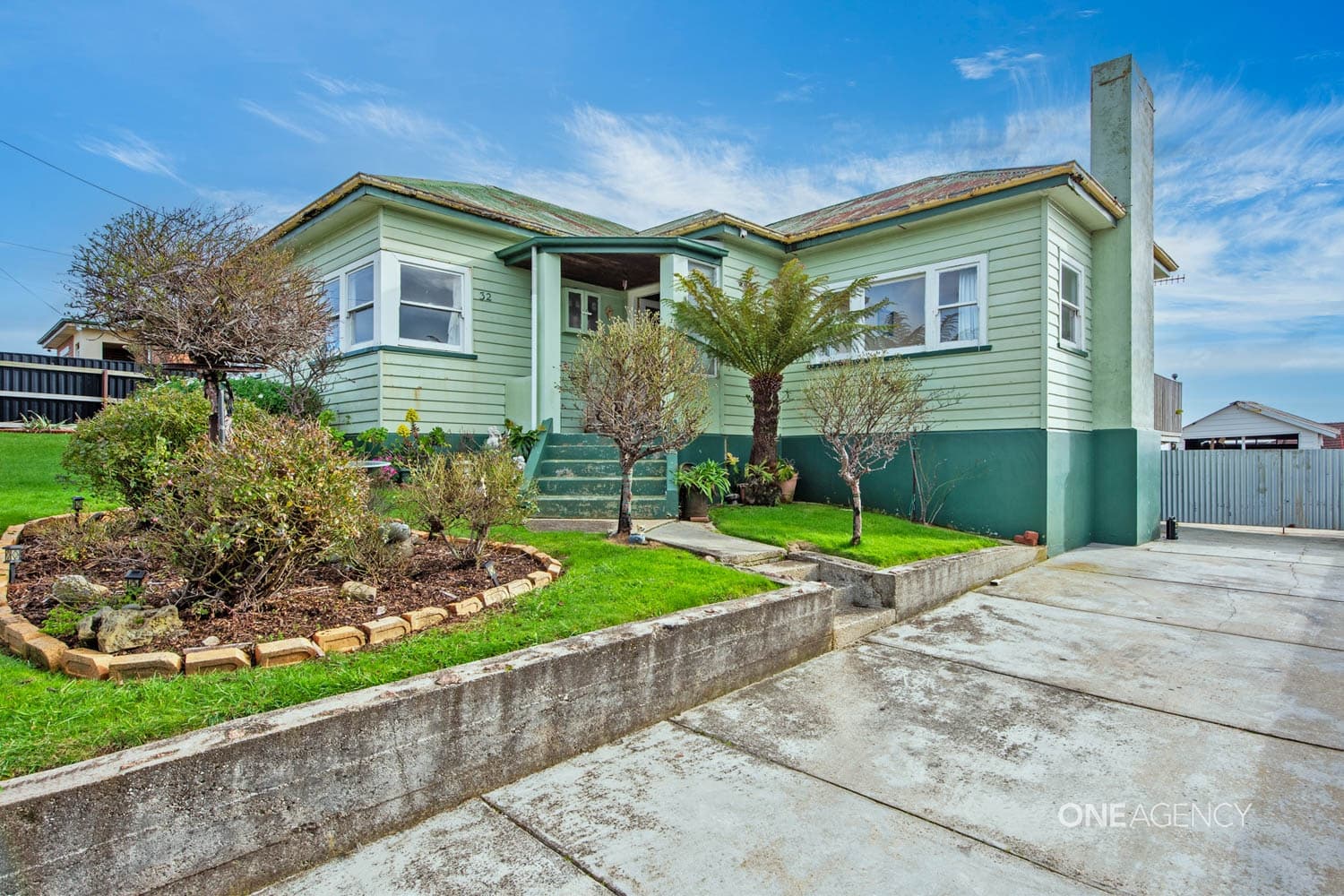 32 Sutton Street, Hillcrest, Hillcrest - Image 1