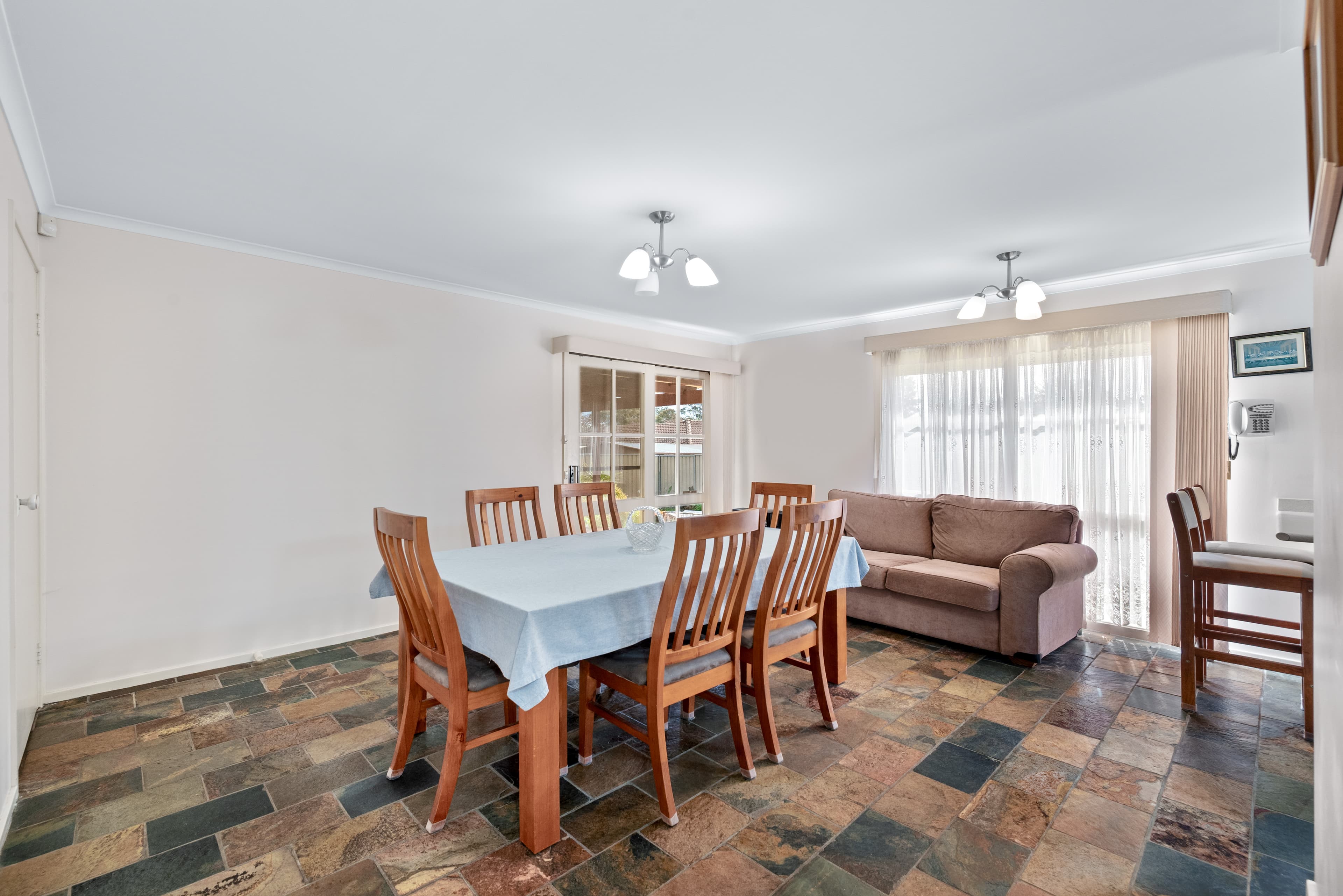 2 Paul Close, Cranebrook, Cranebrook - Thumbnail 7