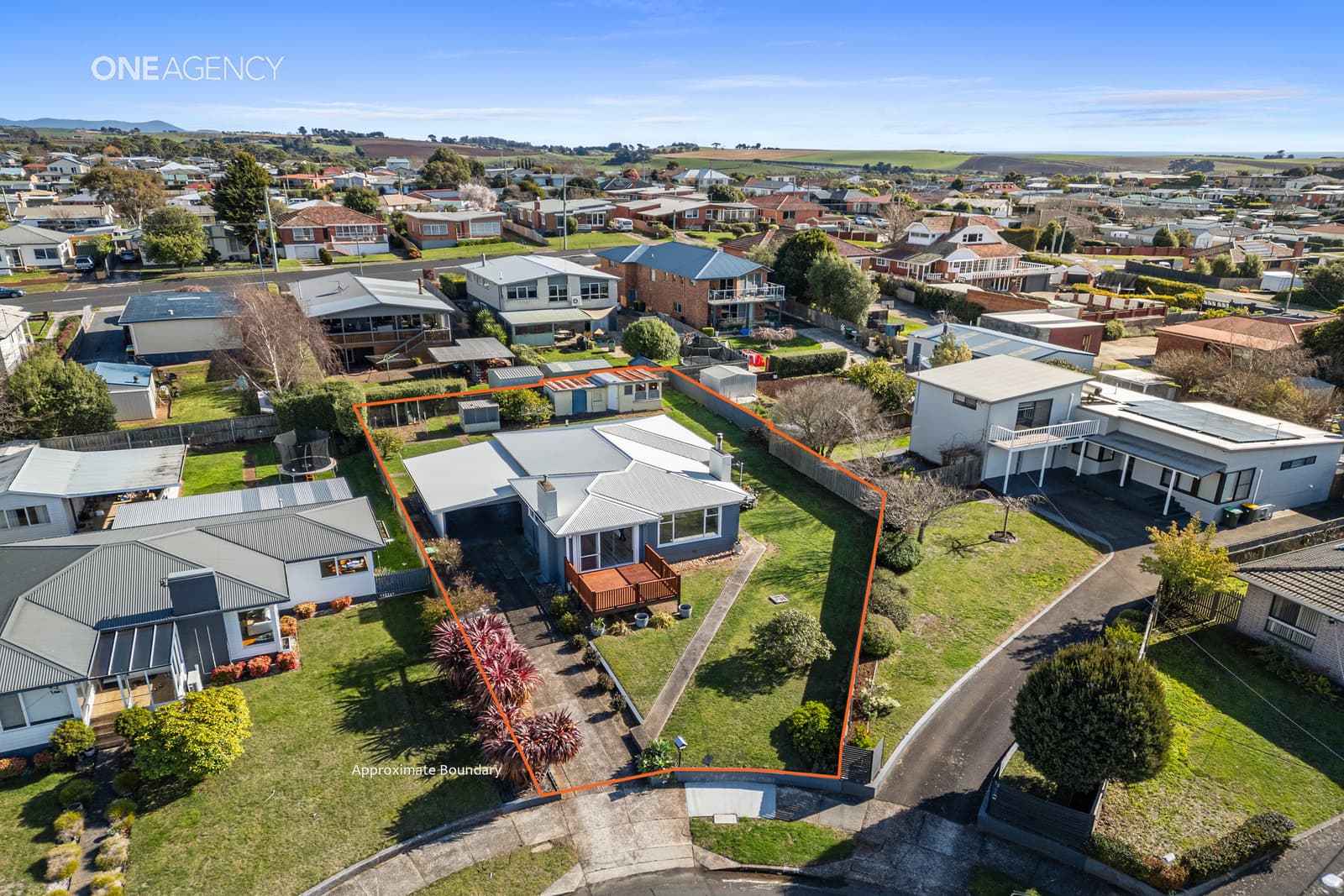 12 Highview Crescent, Devonport, Devonport - Image 1