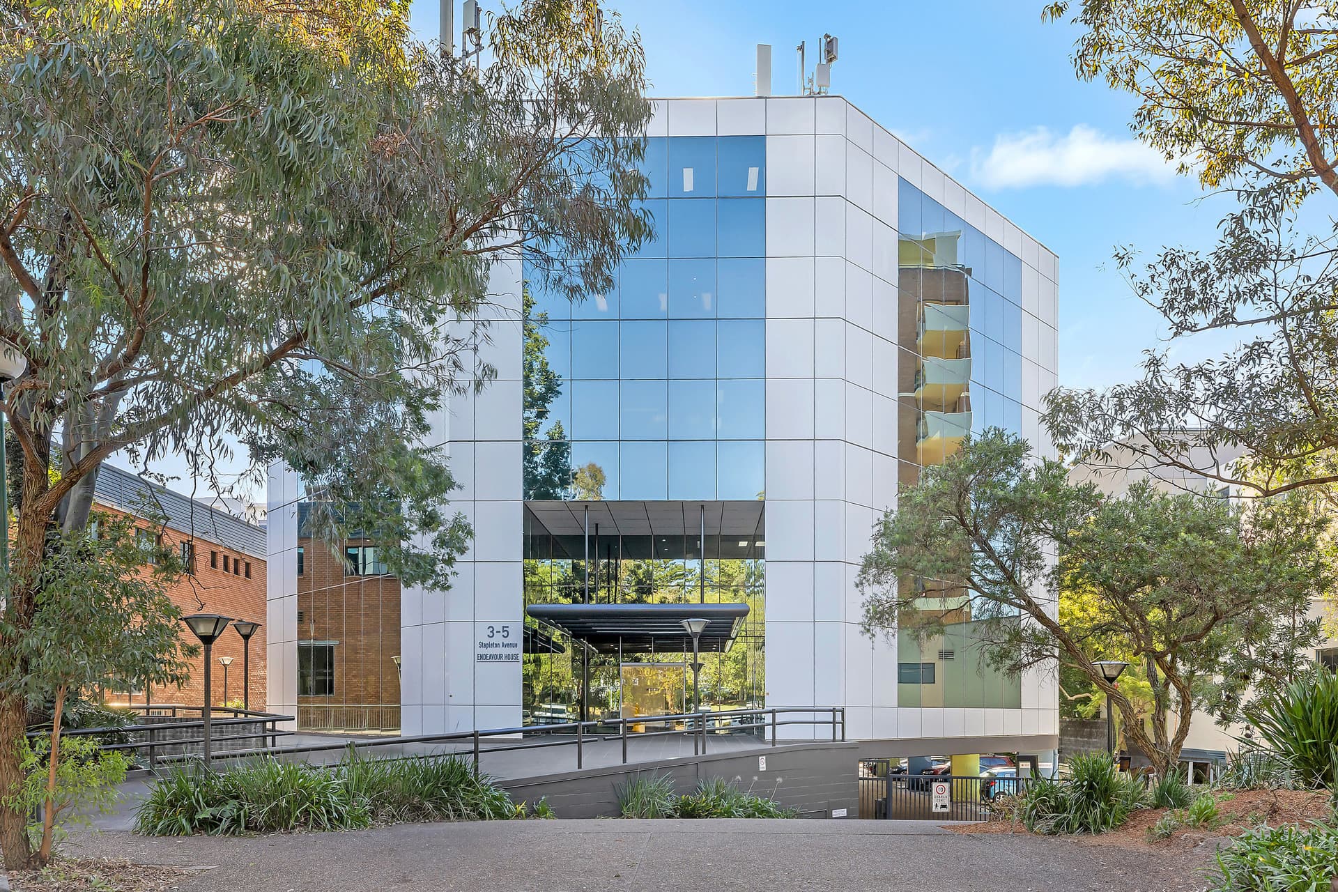 Level 5/506/3-5 Stapleton Avenue, Sutherland, Sutherland - Image 1