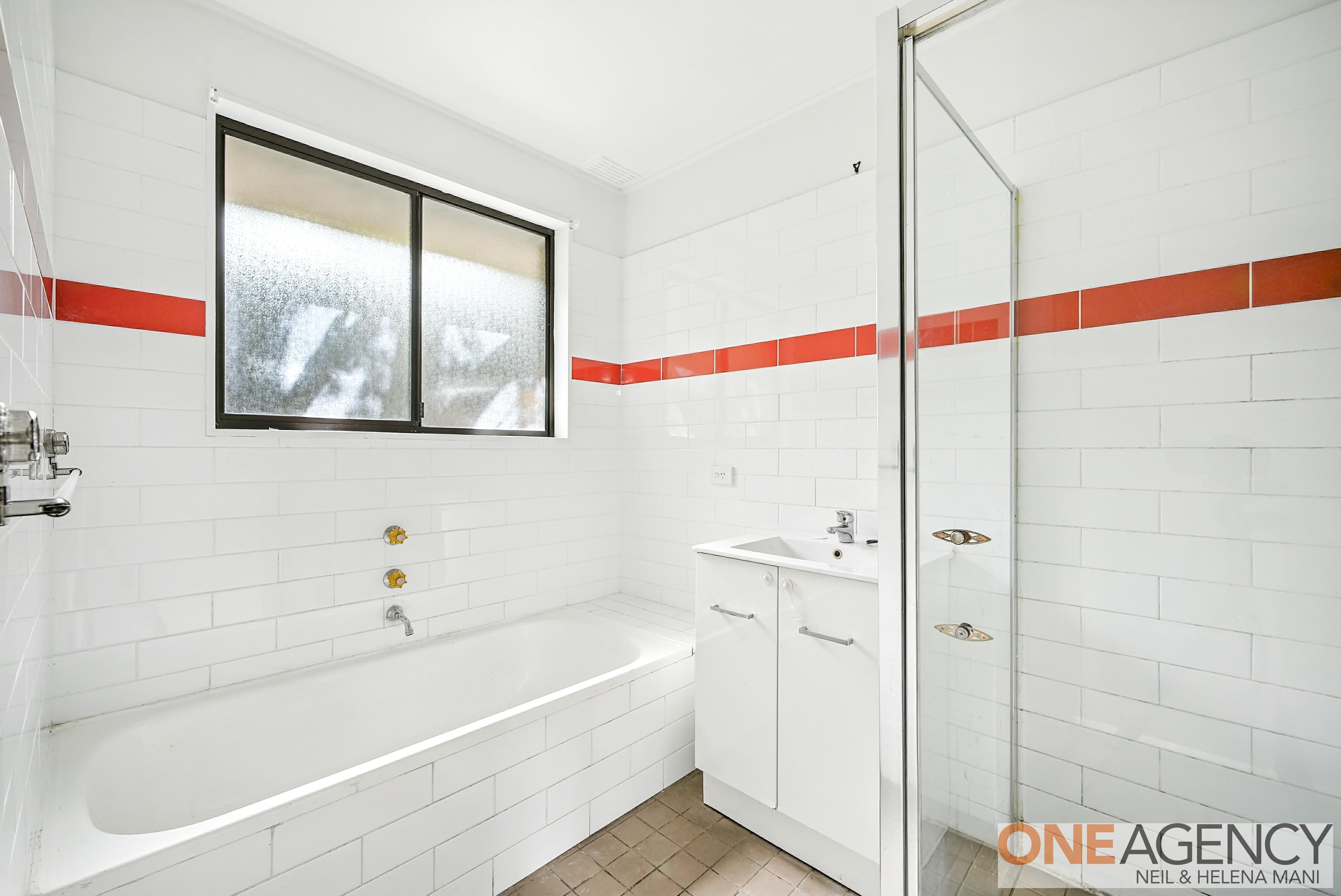 6 Ferguson Close, West Gosford, West Gosford - Thumbnail 7
