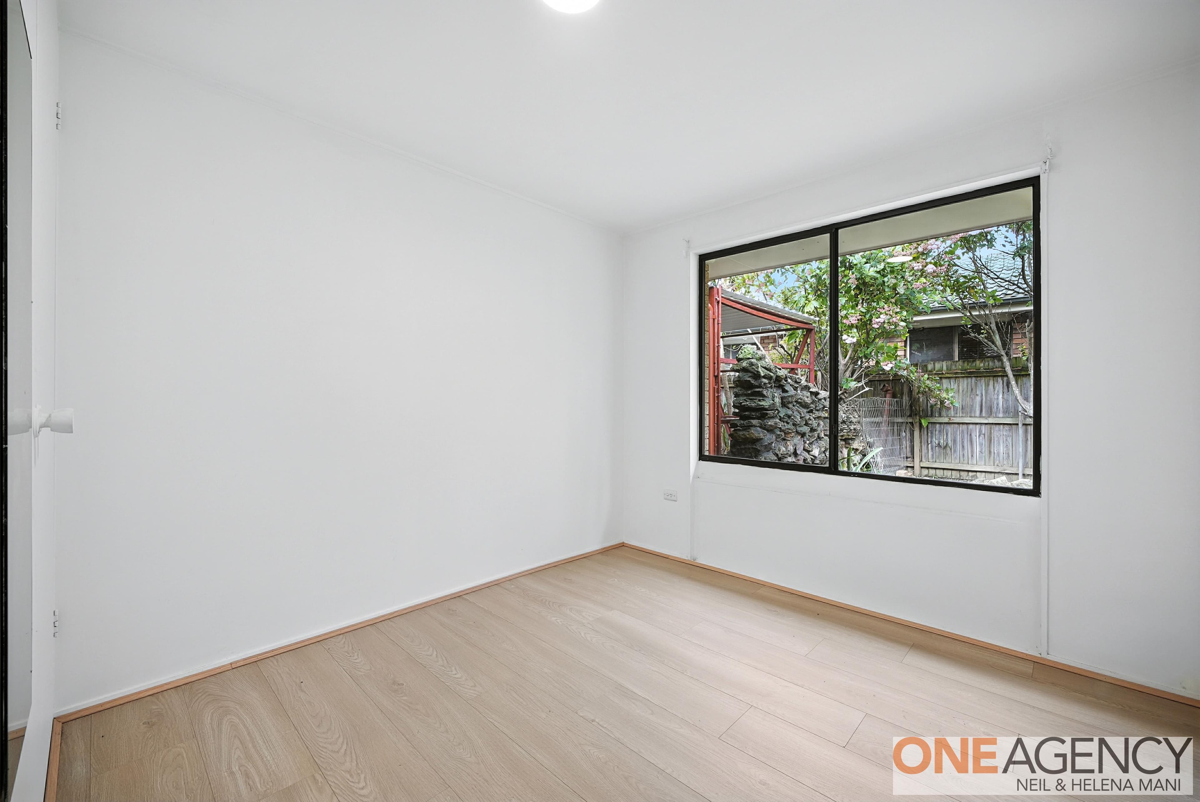 6 Ferguson Close, West Gosford, West Gosford - Thumbnail 8