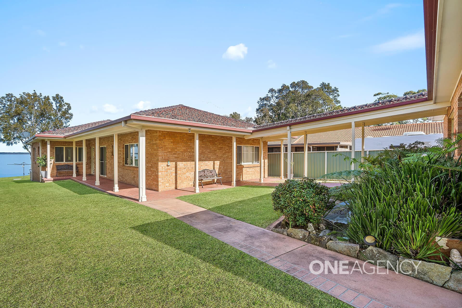 10 Loralyn Avenue, St Georges Basin, St Georges Basin - Thumbnail 2
