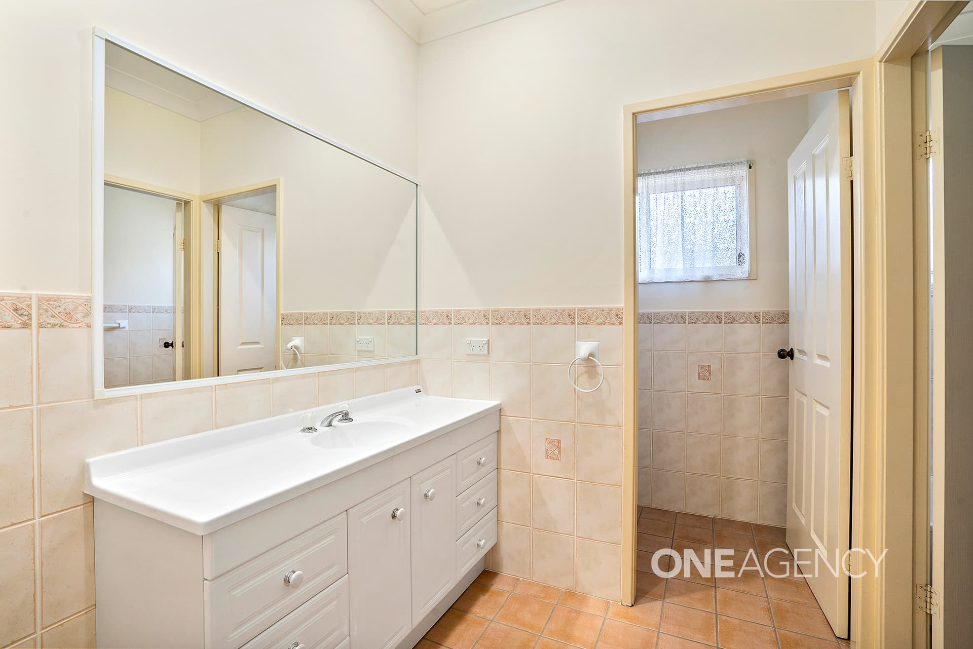 10 Loralyn Avenue, St Georges Basin, St Georges Basin - Thumbnail 8