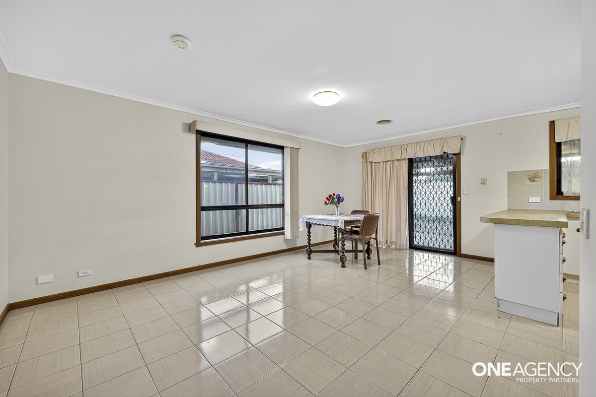 92 Linden Street, Altona Meadows, Altona Meadows - Thumbnail 5