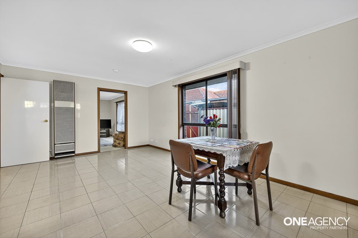 92 Linden Street, Altona Meadows, Altona Meadows - Thumbnail 6