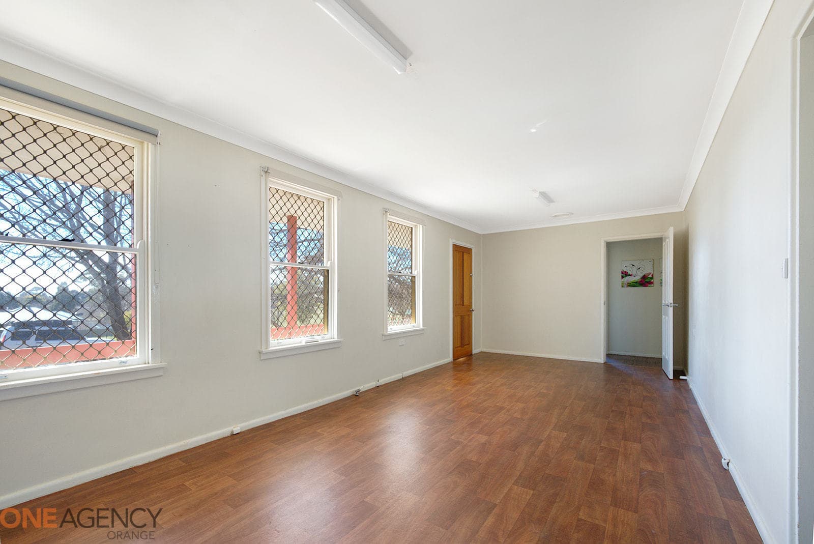 18 Garema Road, Orange, Orange - Thumbnail 2