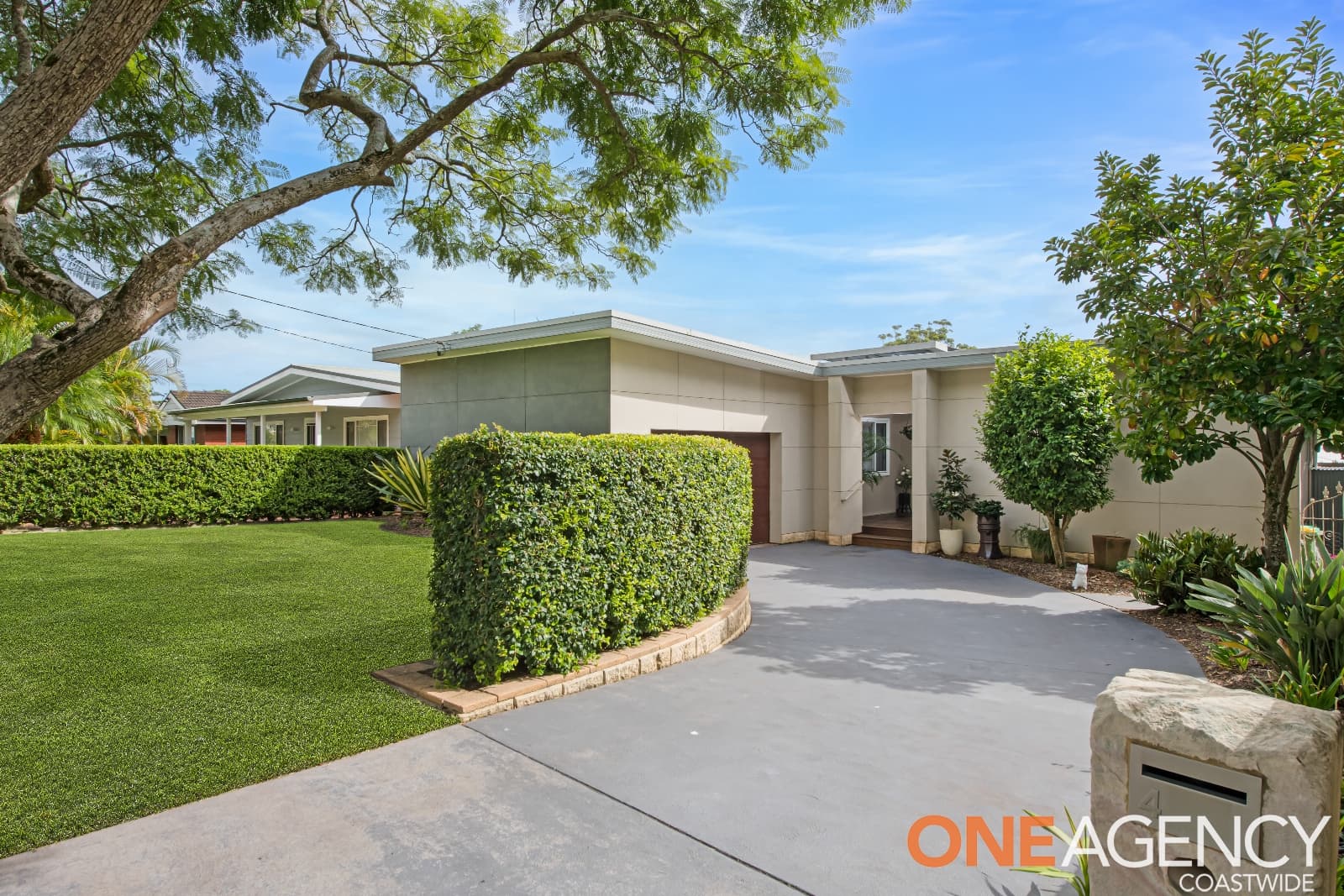 4 Lakewood Avenue, Green Point, Green Point - Image 1