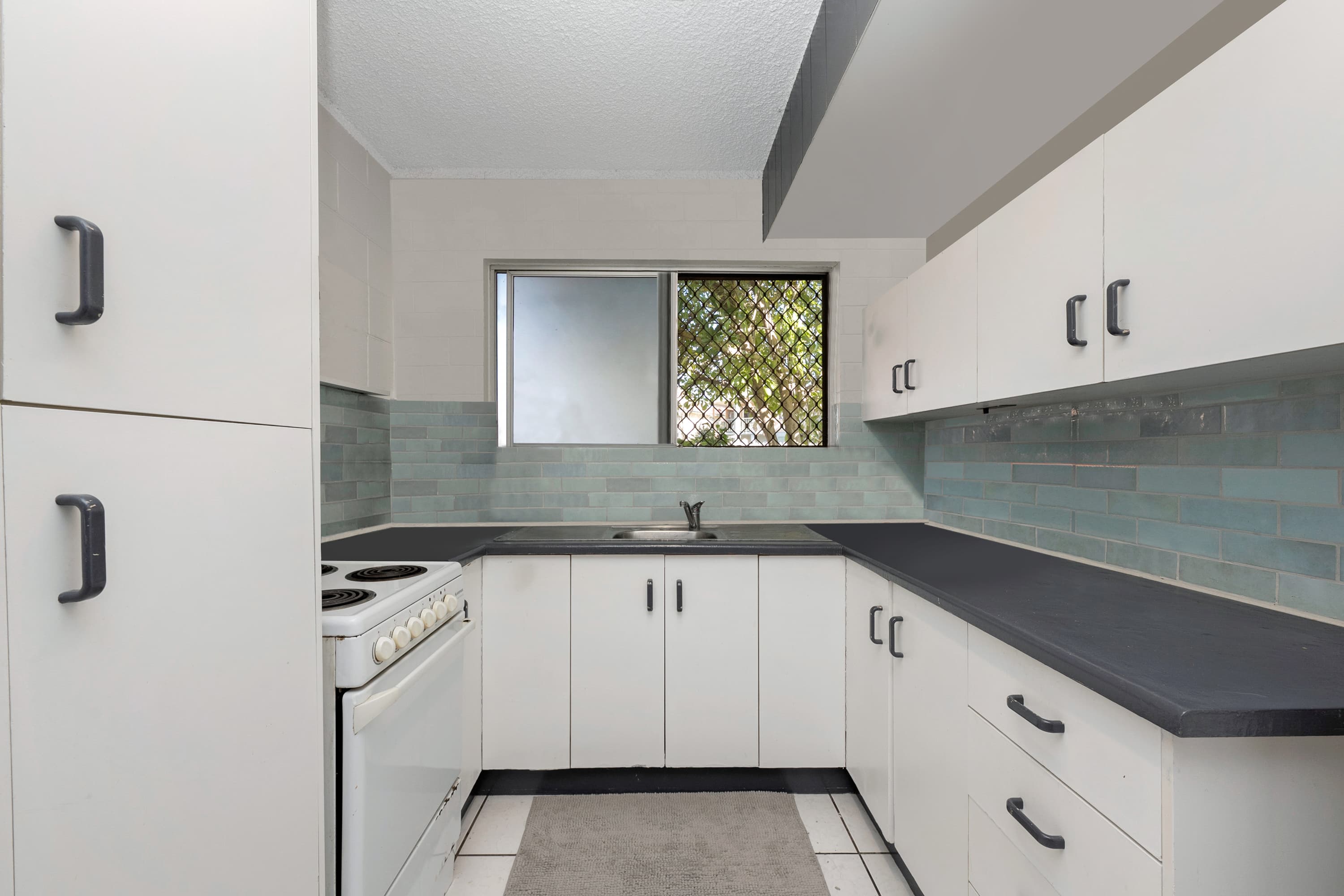 8/153 Nathan Street, Cranbrook, Cranbrook - Thumbnail 3