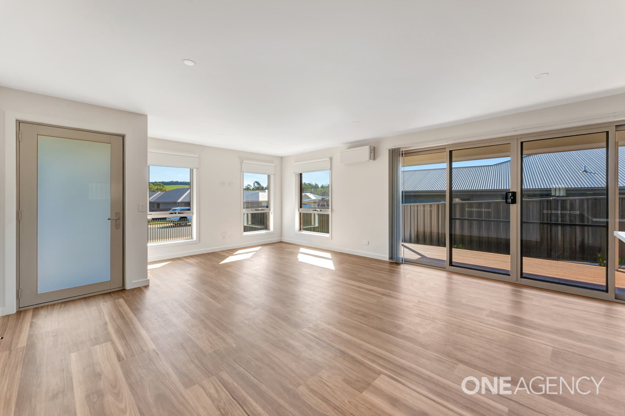 2A Janet Drive, Park Grove, Park Grove - Thumbnail 3