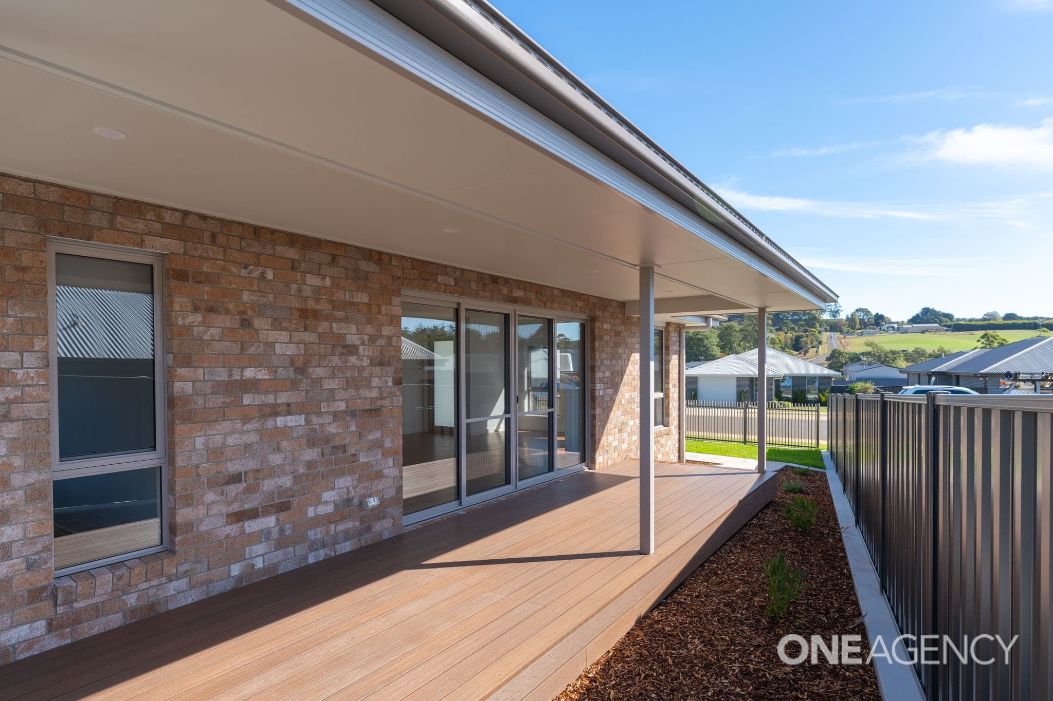 2A Janet Drive, Park Grove, Park Grove - Thumbnail 4