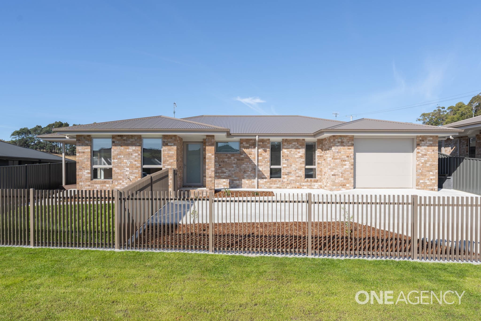 2A Janet Drive, Park Grove, Park Grove - Image 1