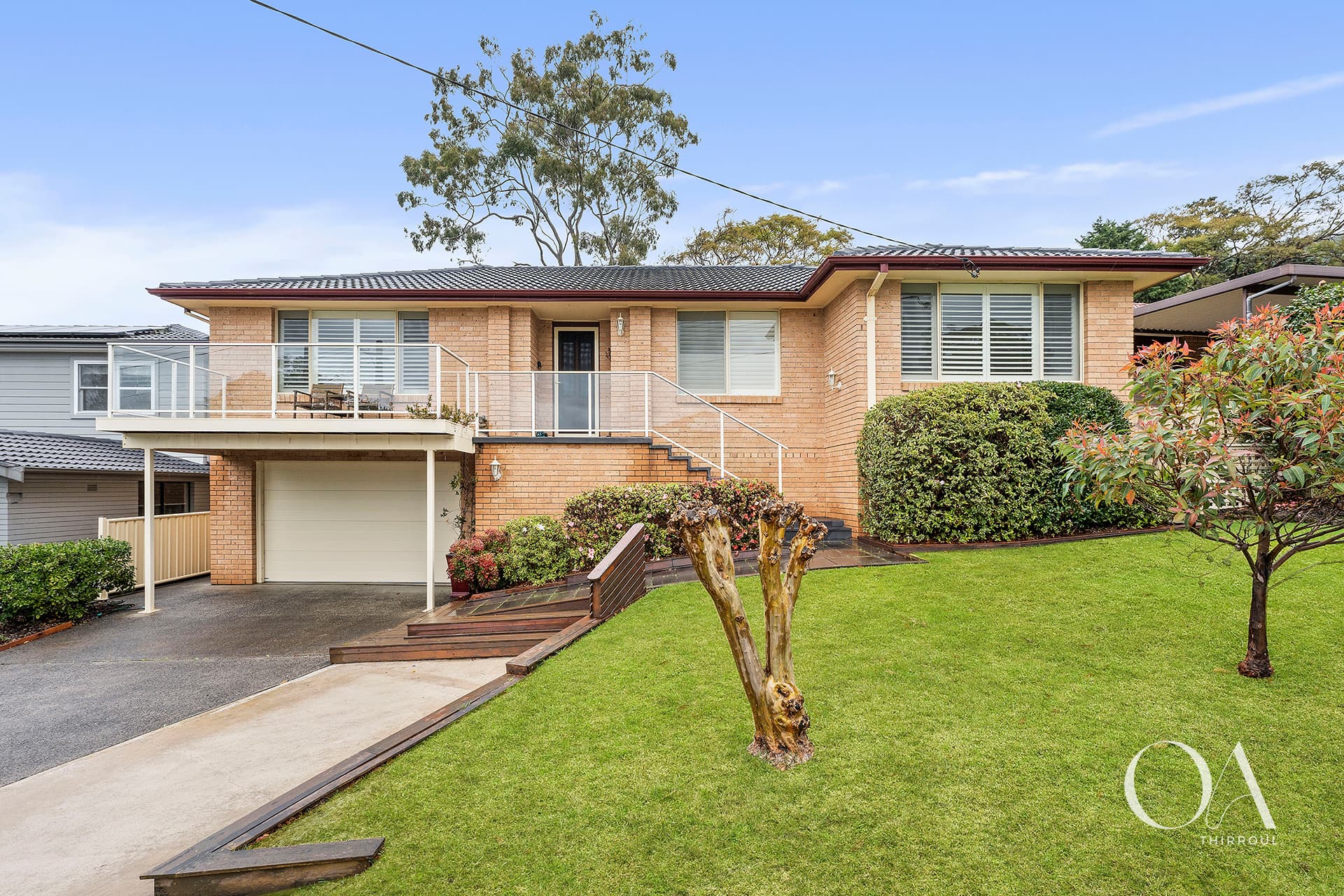 10 Kanangra Drive, Thirroul, Thirroul - Image 1