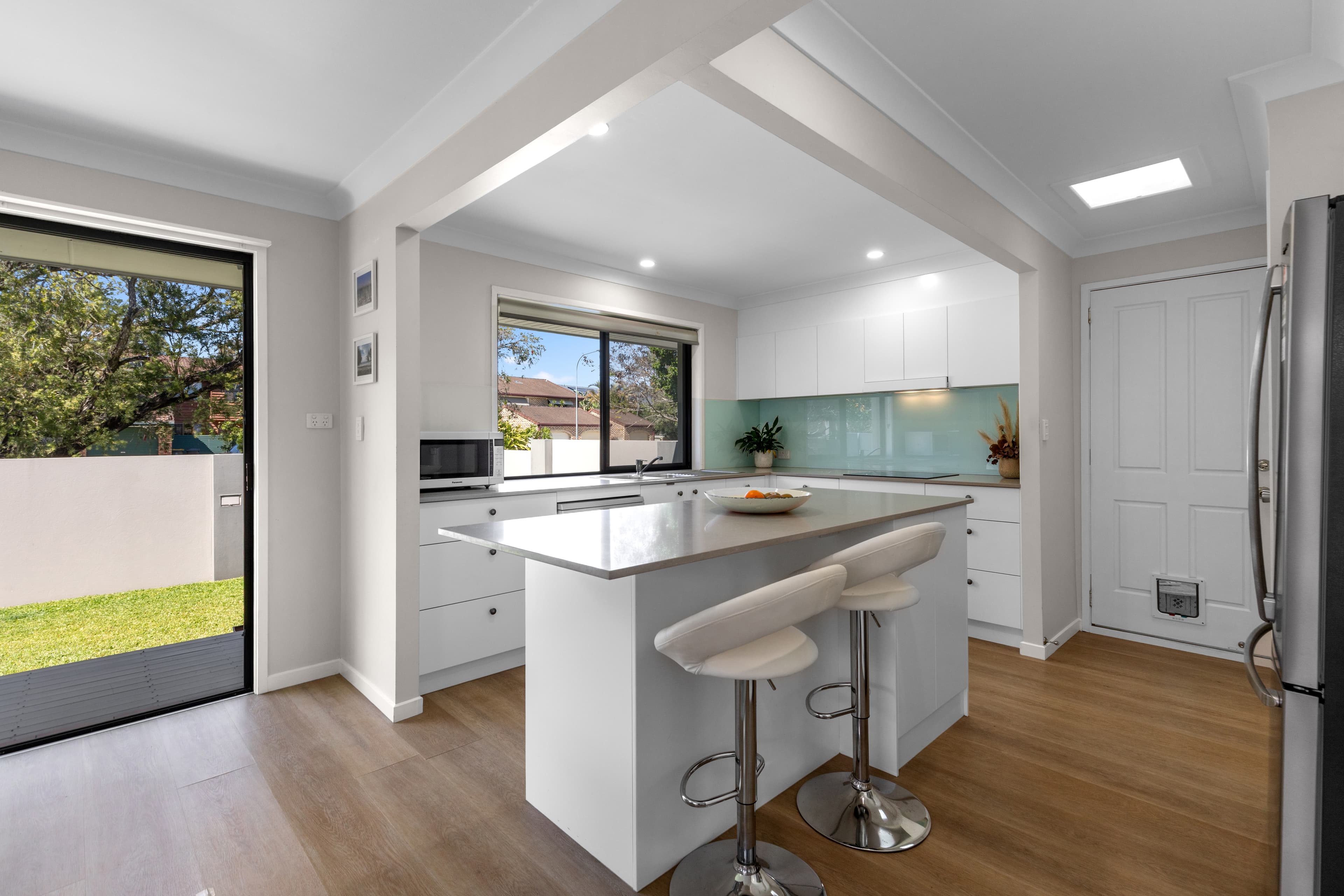 1/17 Sunbird Street, Burleigh Waters, Burleigh Waters - Thumbnail 3