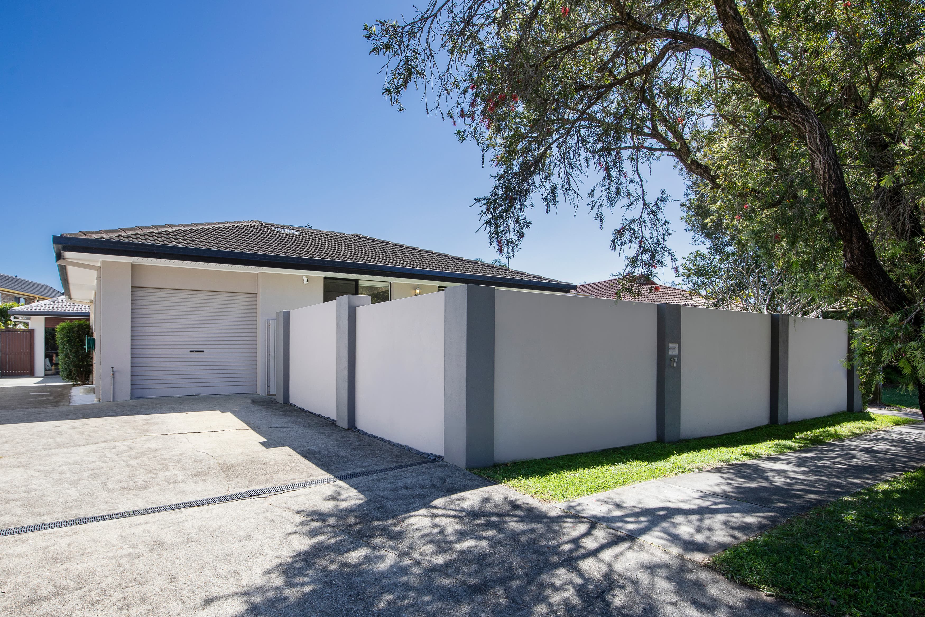 1/17 Sunbird Street, Burleigh Waters, Burleigh Waters - Image 1
