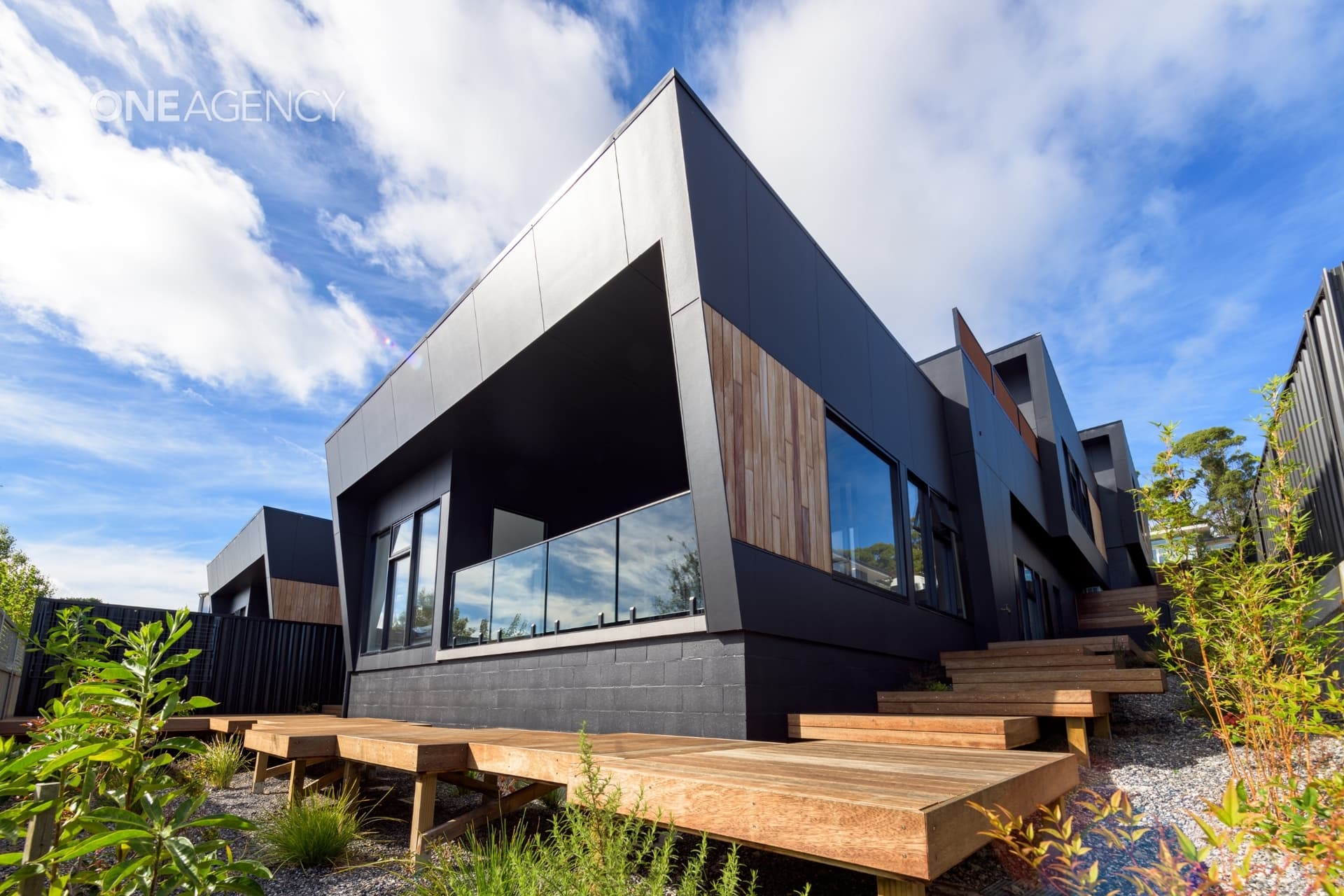 1/37 Leary Avenue, Stony Rise, Stony Rise - Thumbnail 2