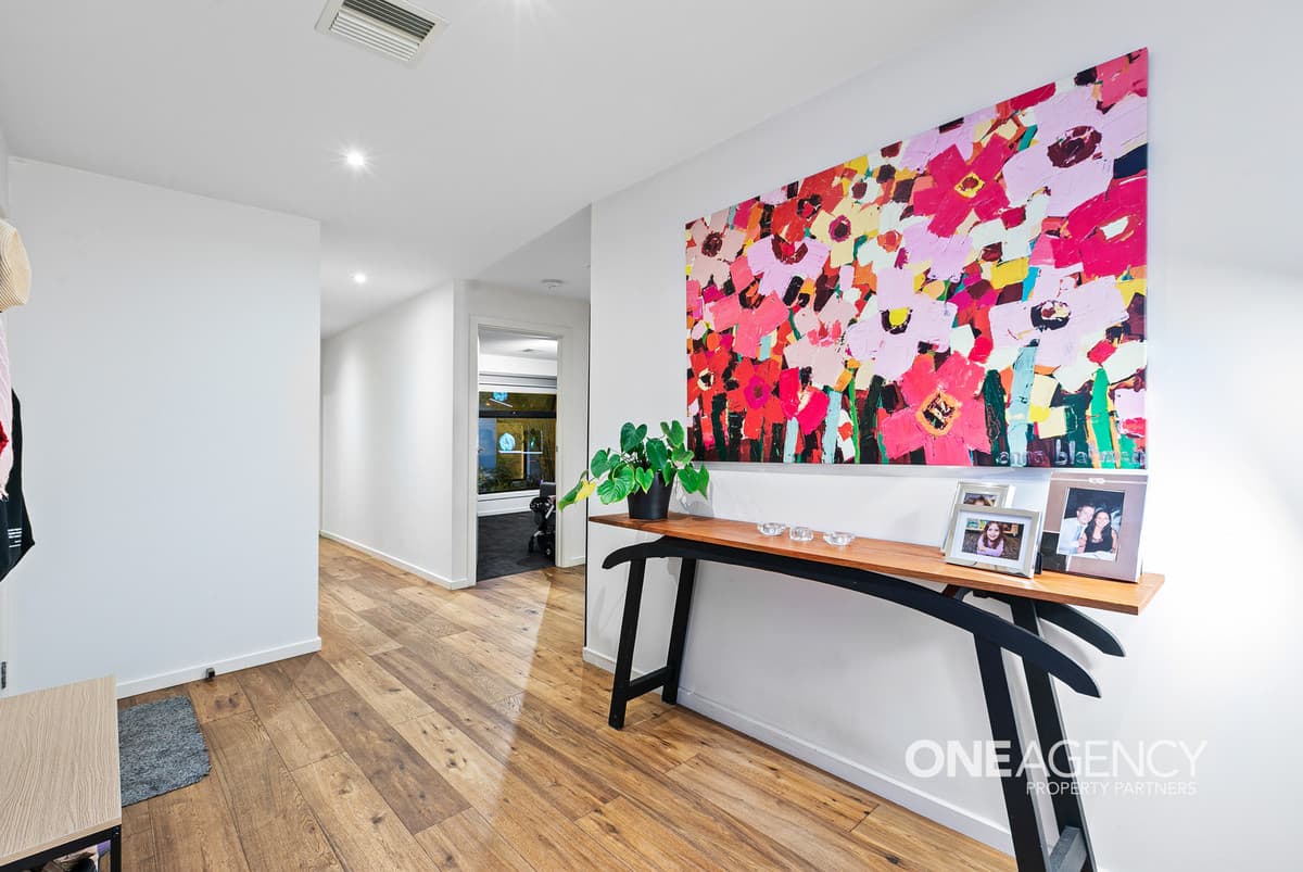20 Shane Avenue, Seabrook, Seabrook - Thumbnail 2