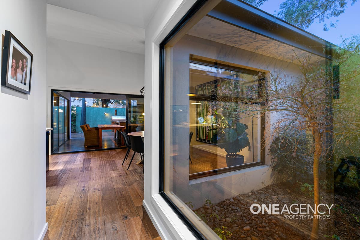 20 Shane Avenue, Seabrook, Seabrook - Thumbnail 3