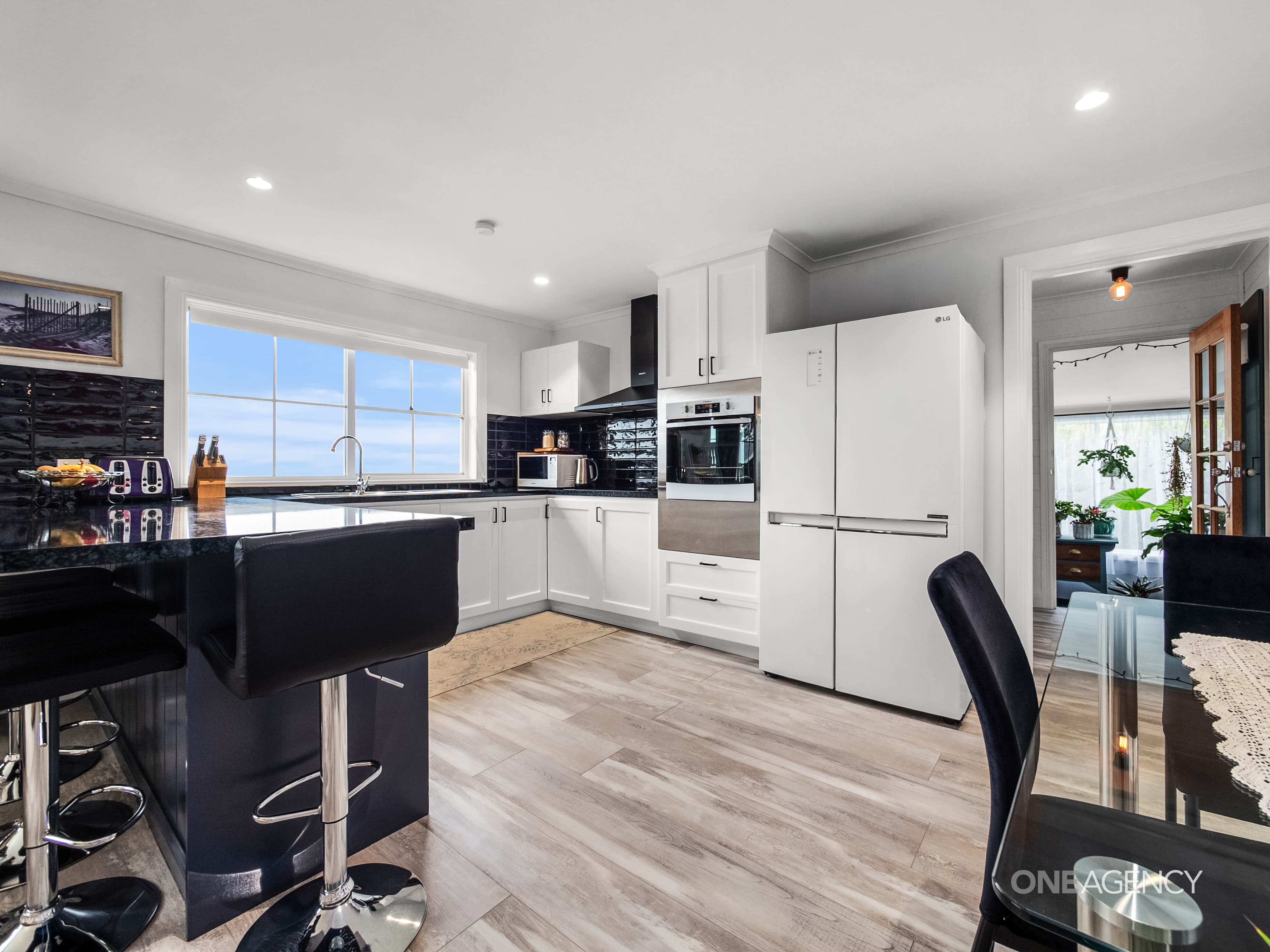 44 Grenville Street, Acton, Acton - Thumbnail 2