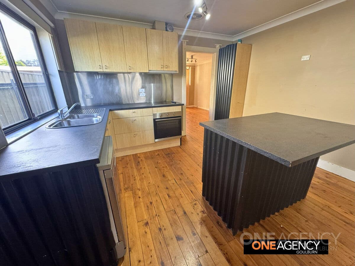 141 Clinton Street, Goulburn, Goulburn - Thumbnail 5
