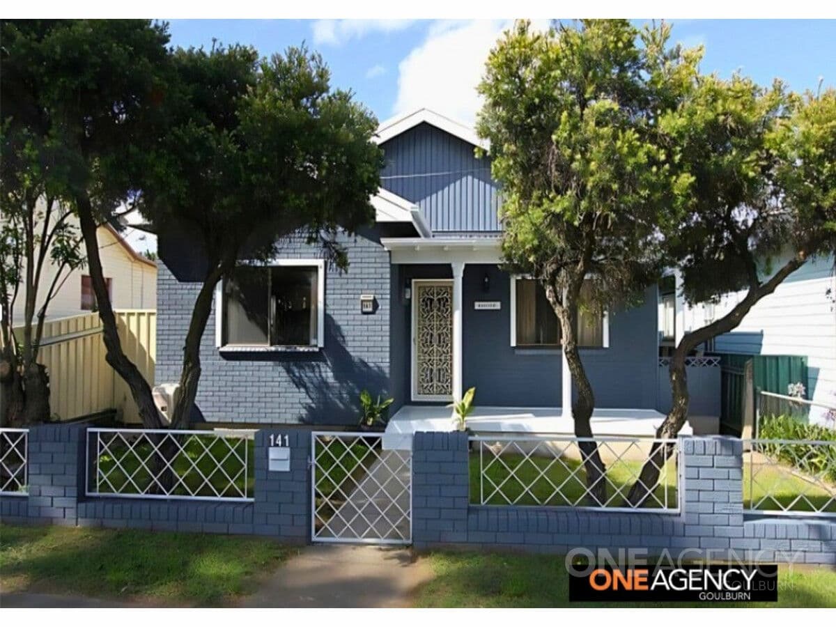 141 Clinton Street, Goulburn, Goulburn - Image 1