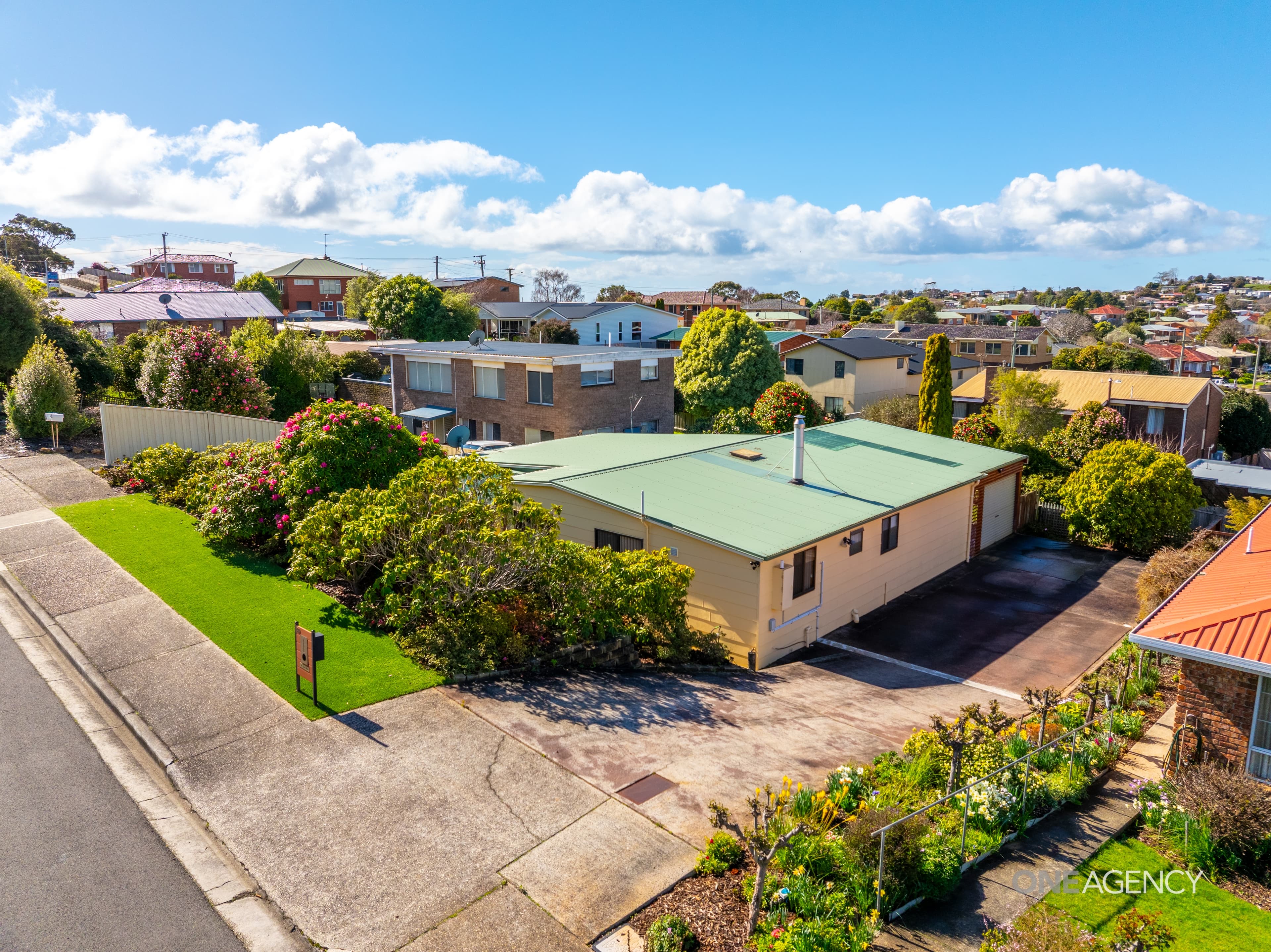 40 Chanel Street North, Park Grove, Park Grove - Image 1