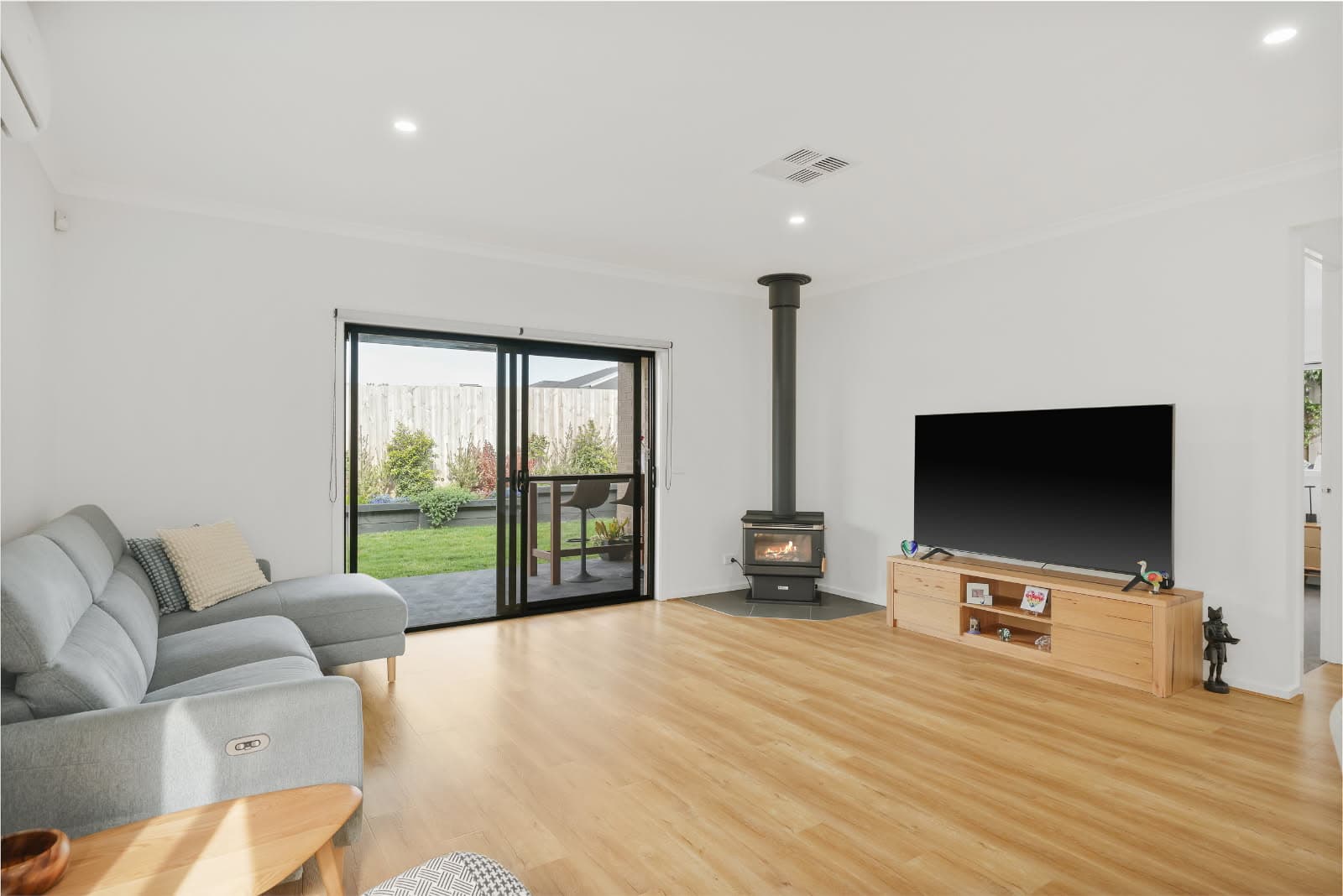 53 Laurette Avenue, San Remo, San Remo - Thumbnail 5
