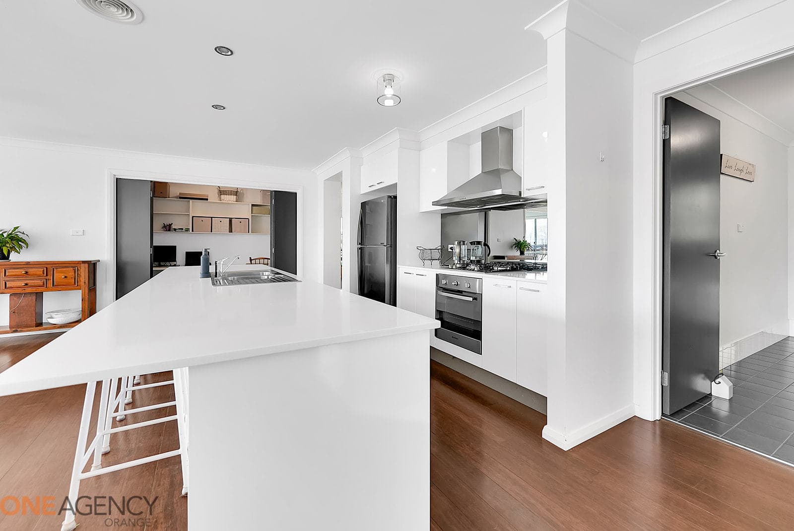 4 Eliza Place, Orange, Orange - Thumbnail 3