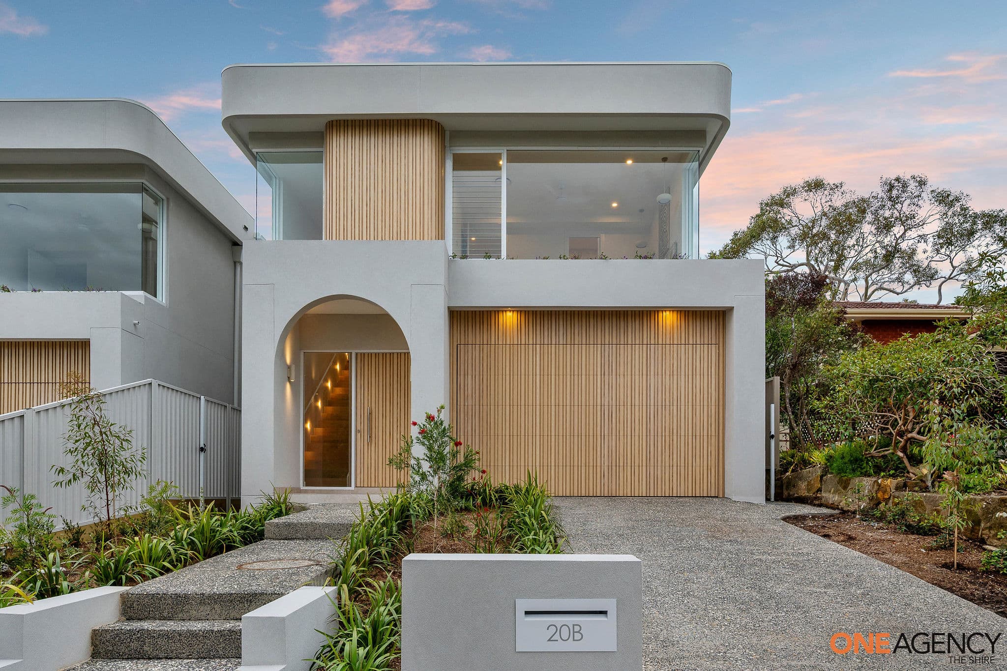 20b Johnston Avenue, Kirrawee, Kirrawee - Image 1