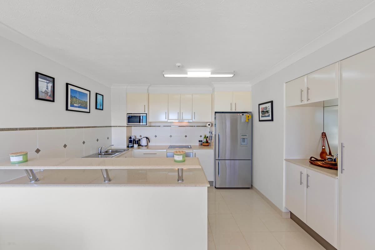 42/20 Commodore Drive, Paradise Waters, Paradise Waters - Thumbnail 8