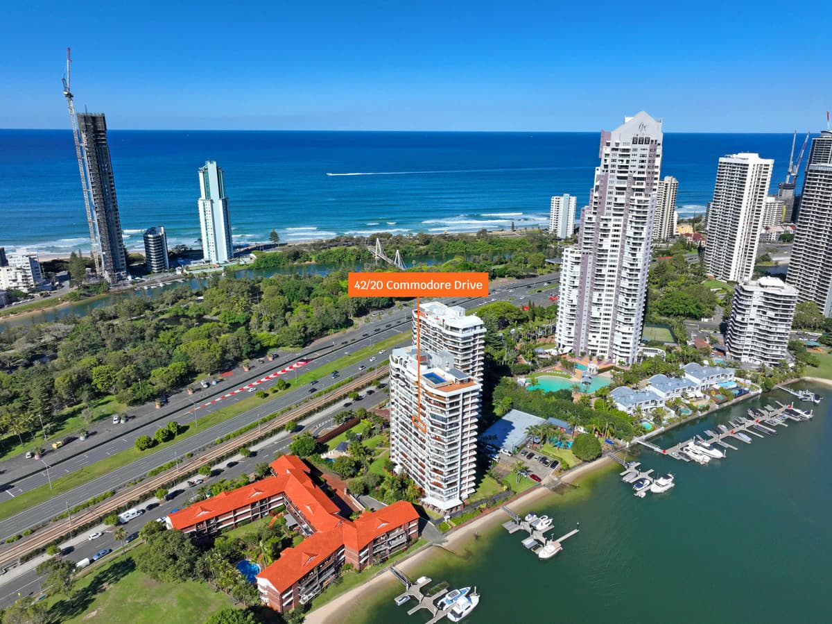 42/20 Commodore Drive, Paradise Waters, Paradise Waters - Image 1