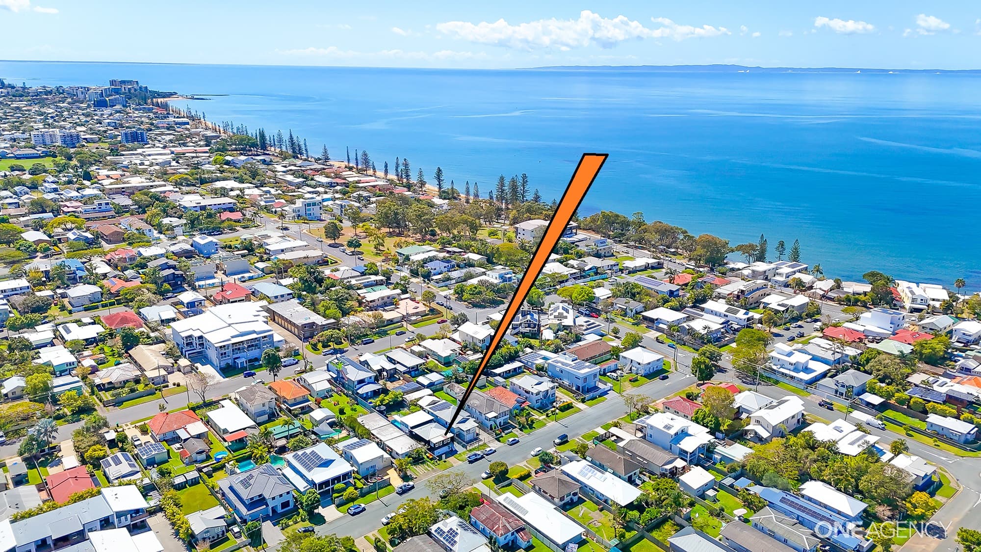 20 Hardiman Street, Woody Point, Woody Point - Thumbnail 2