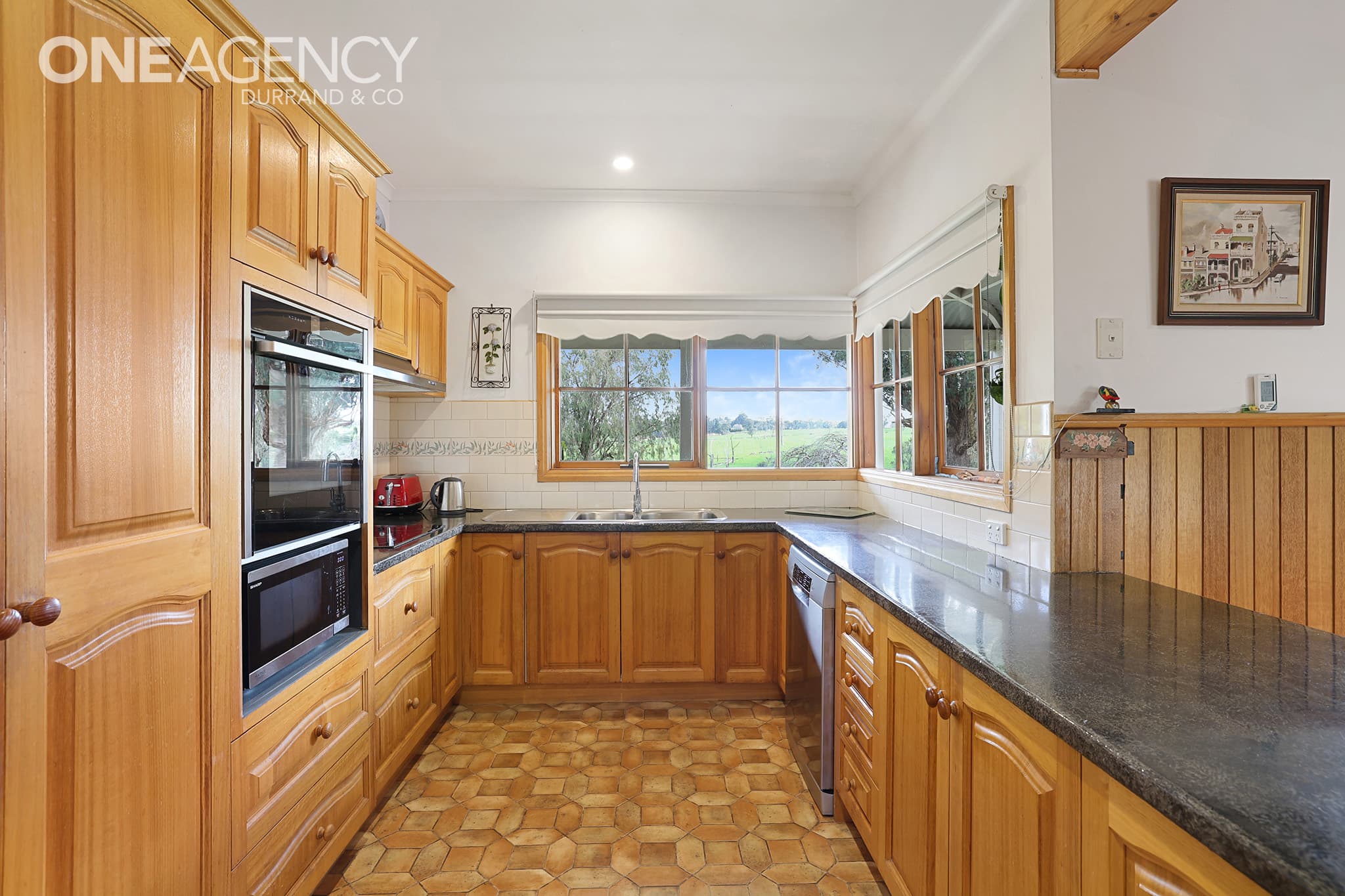 135 Stock Road, Drouin West, Drouin West - Thumbnail 4