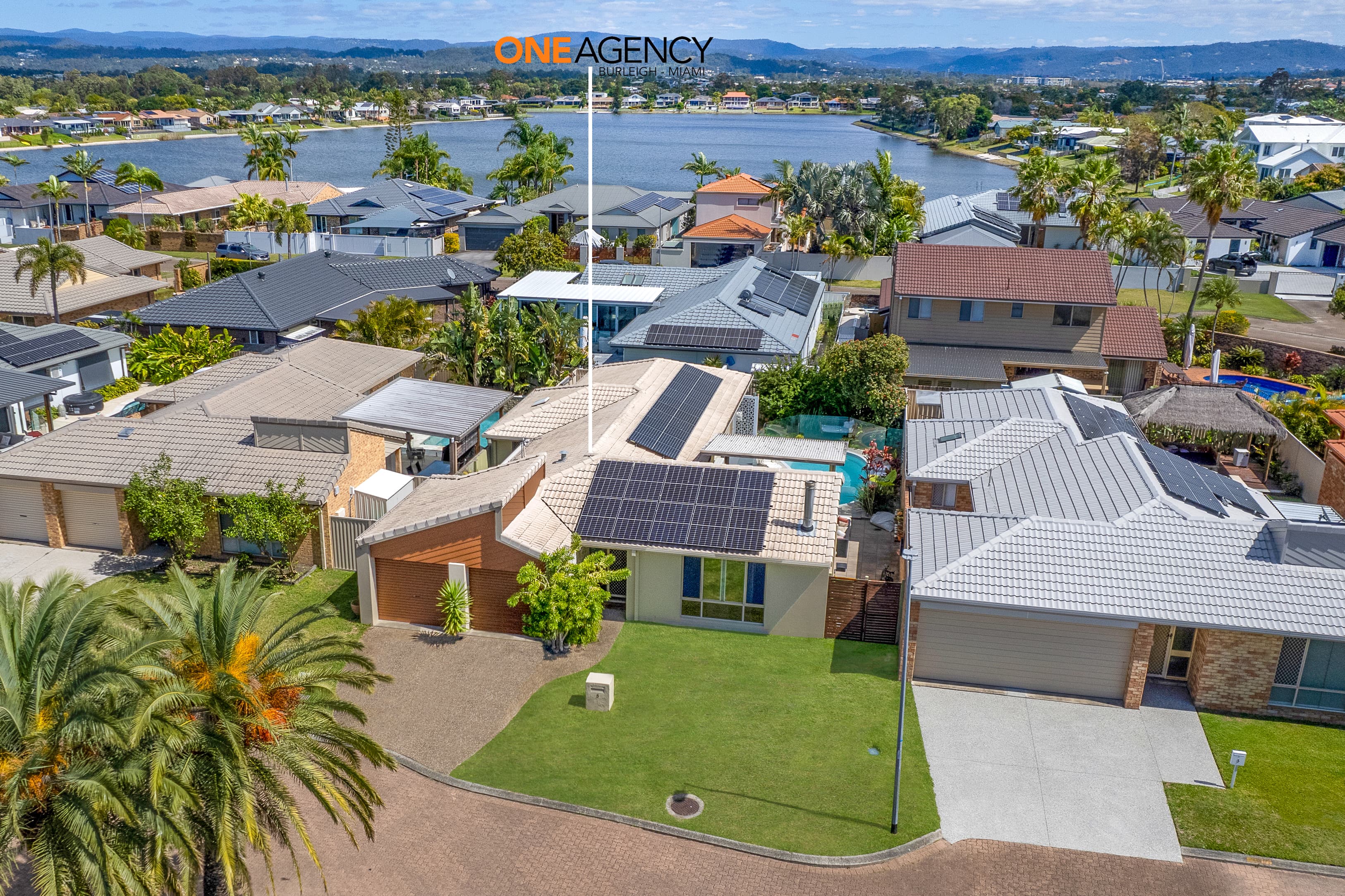 5 Prinia Place, Burleigh Waters, Burleigh Waters - Thumbnail 3