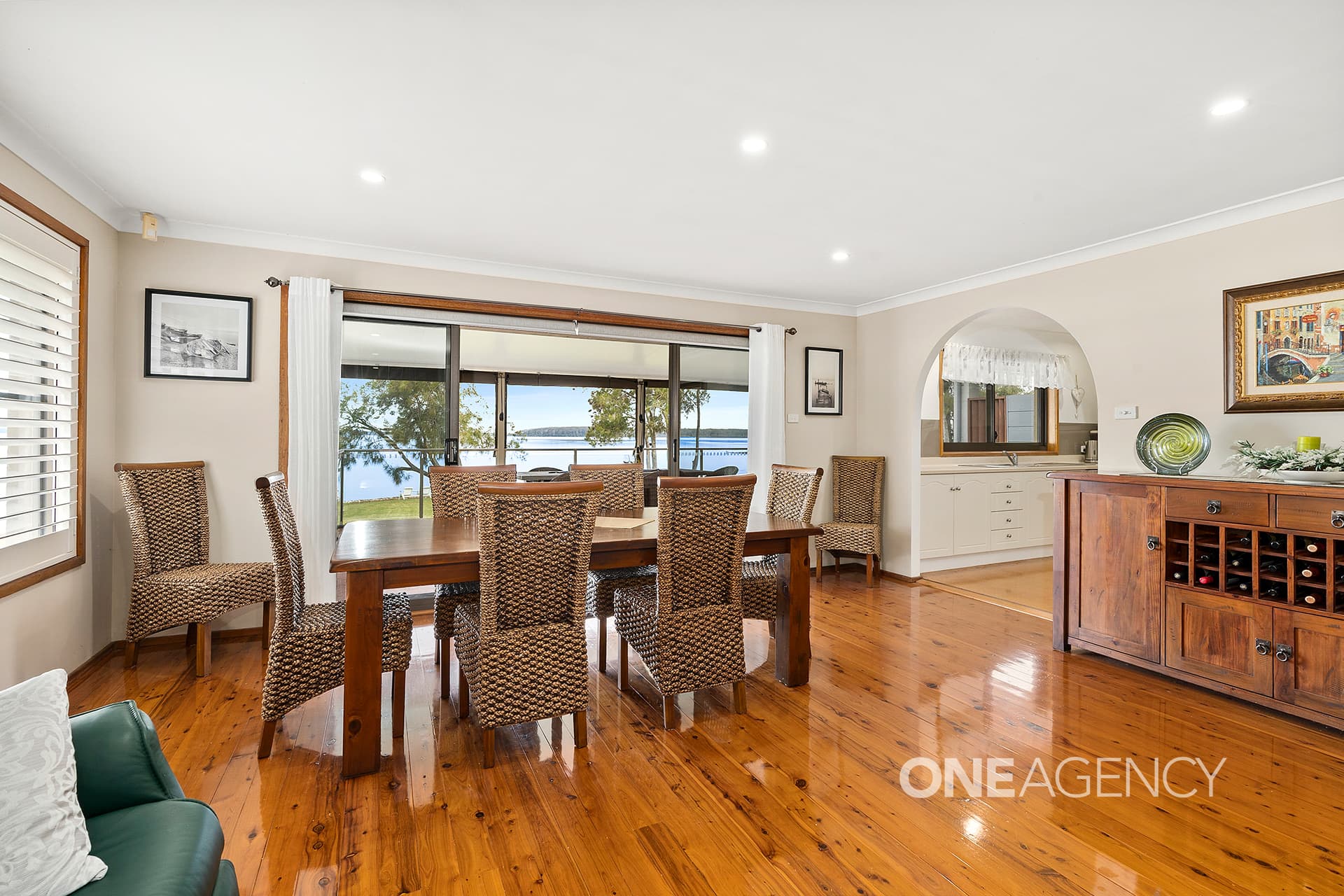 8 Loralyn Avenue, St Georges Basin, St Georges Basin - Thumbnail 4