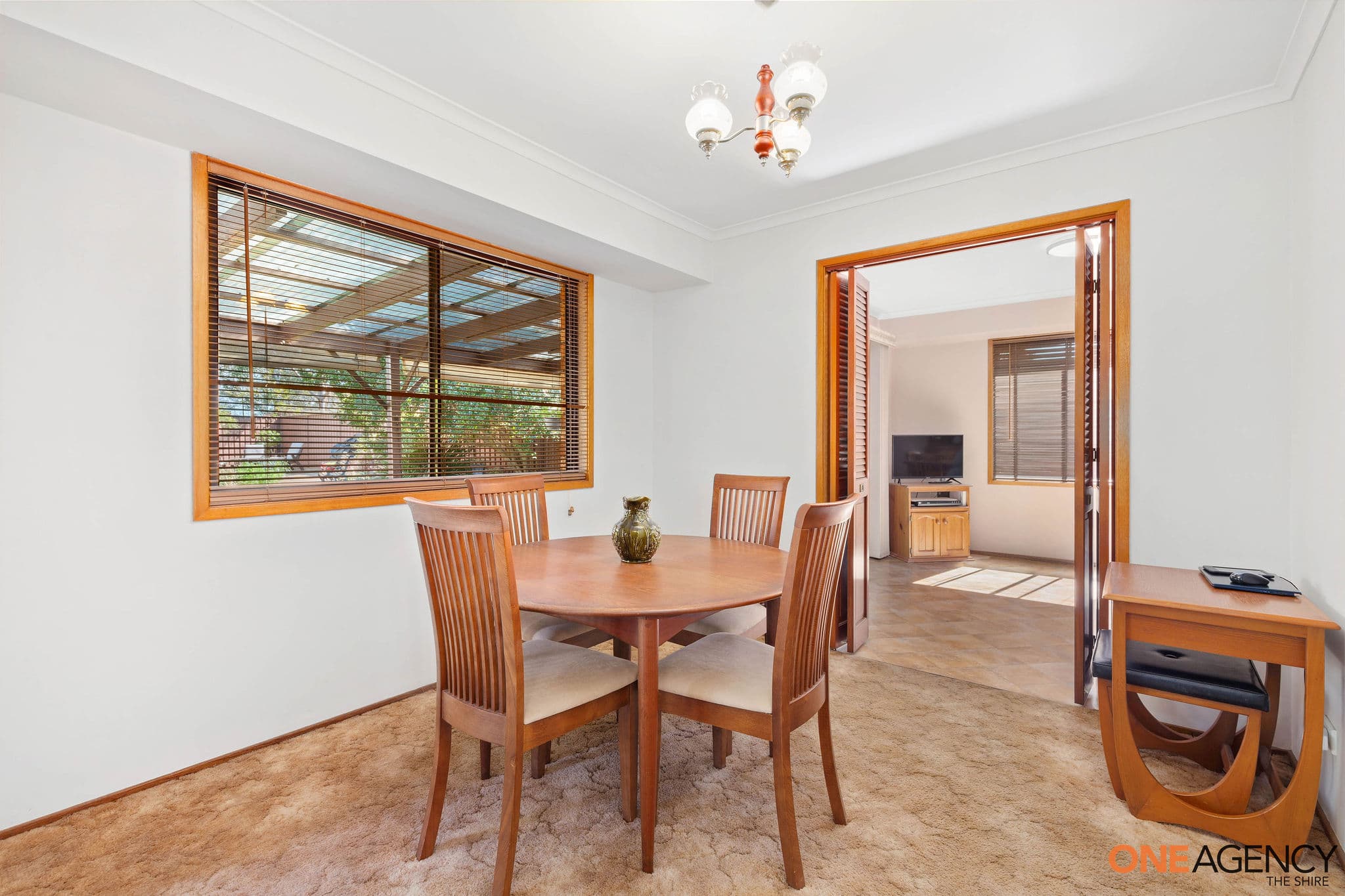 9 Ribbon Gum Close, Alfords Point, Alfords Point - Thumbnail 4