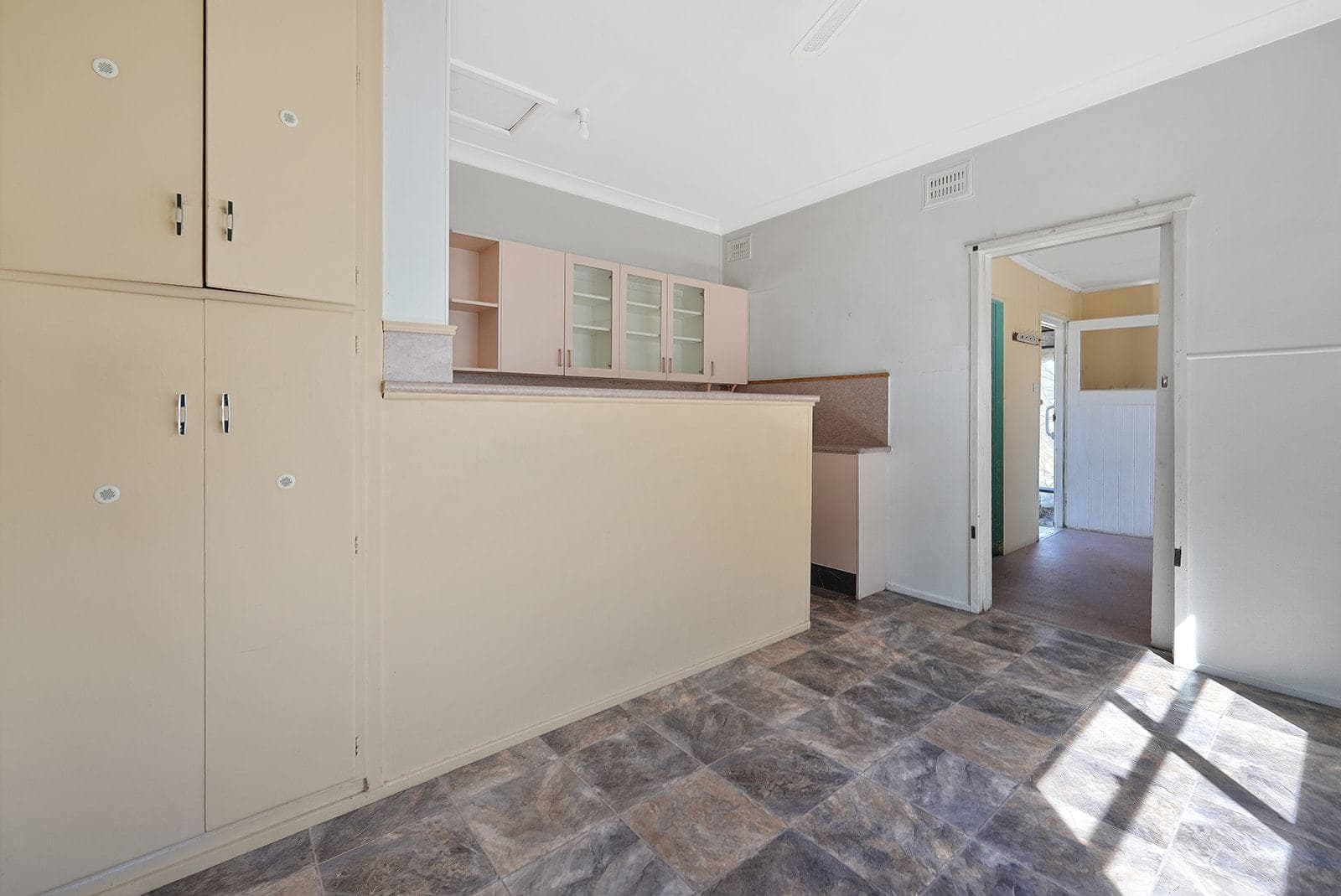 184 Dalton Street, Orange, Orange - Thumbnail 7
