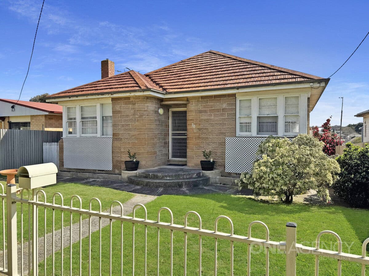 20 Kenmore Street, Goulburn, Goulburn - Image 1