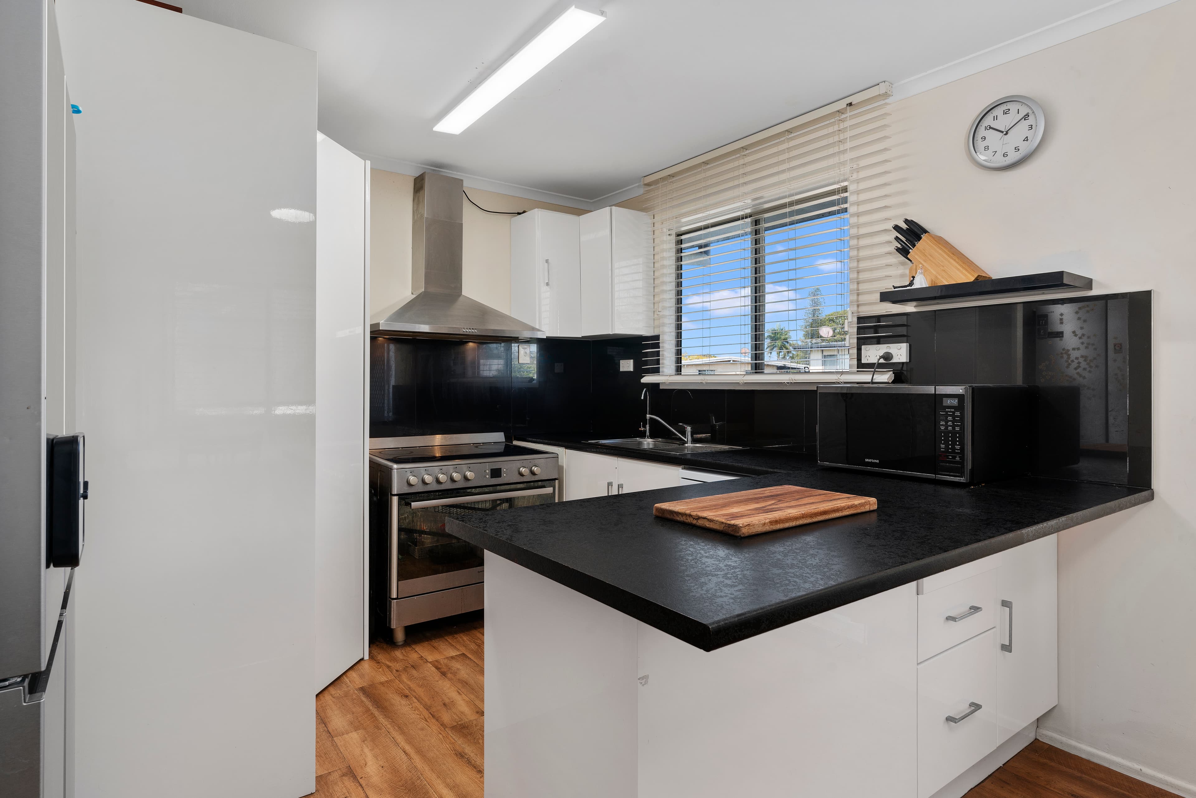 25 Dundee Drive, Morayfield, Morayfield - Thumbnail 8