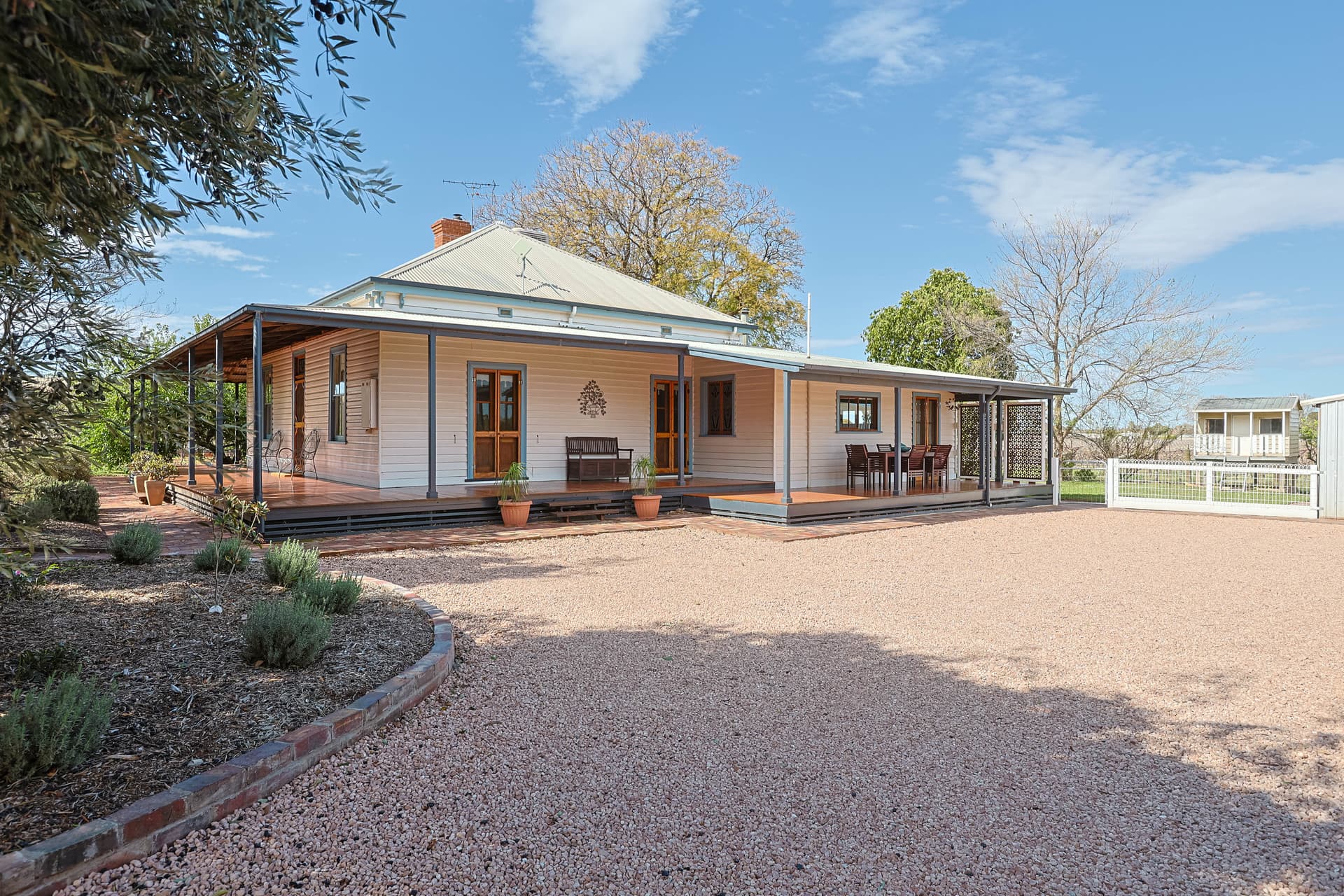 780 Irymple Avenue, Irymple, Irymple - Image 1