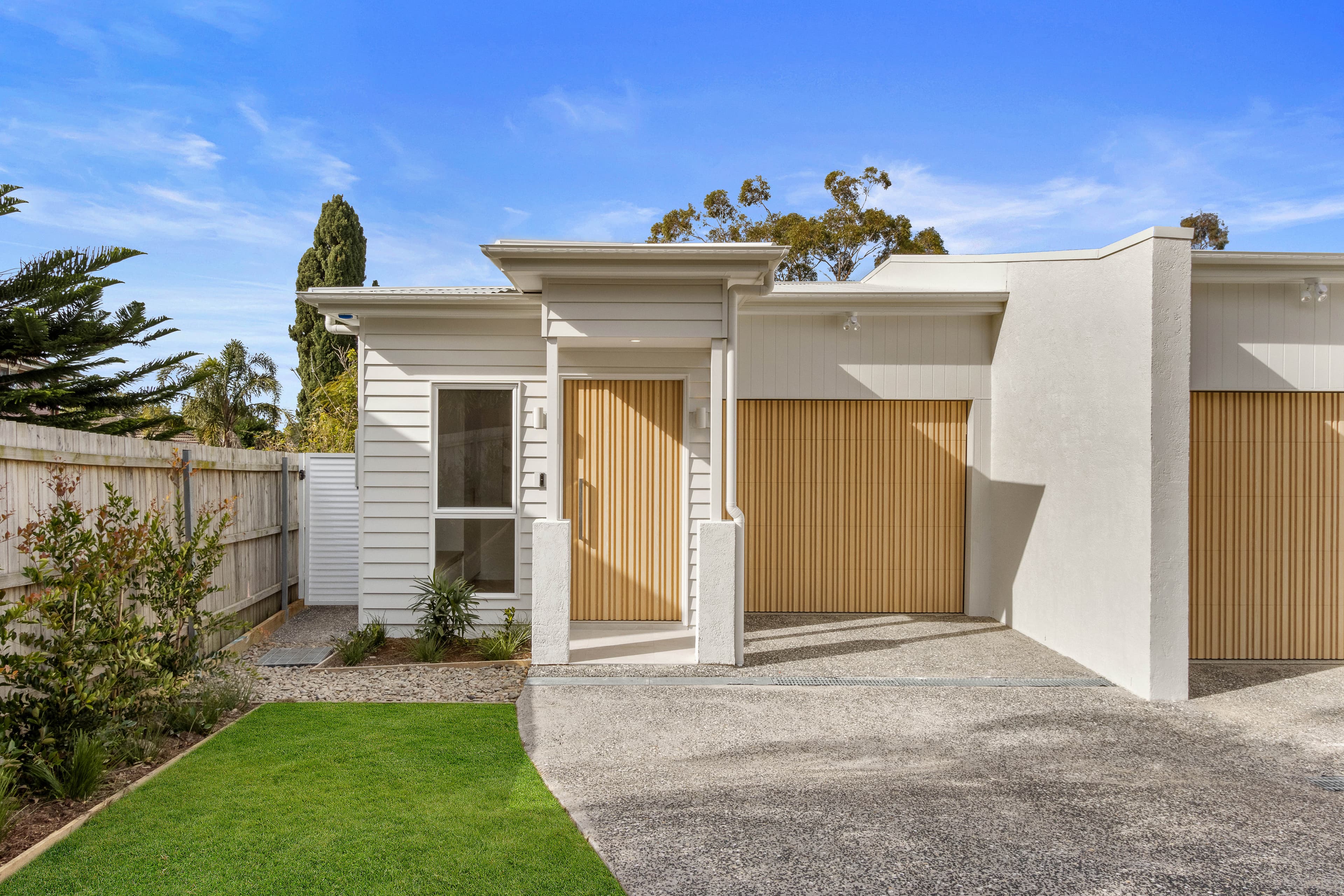 17a Moona Road, Kirrawee, Kirrawee - Thumbnail 2